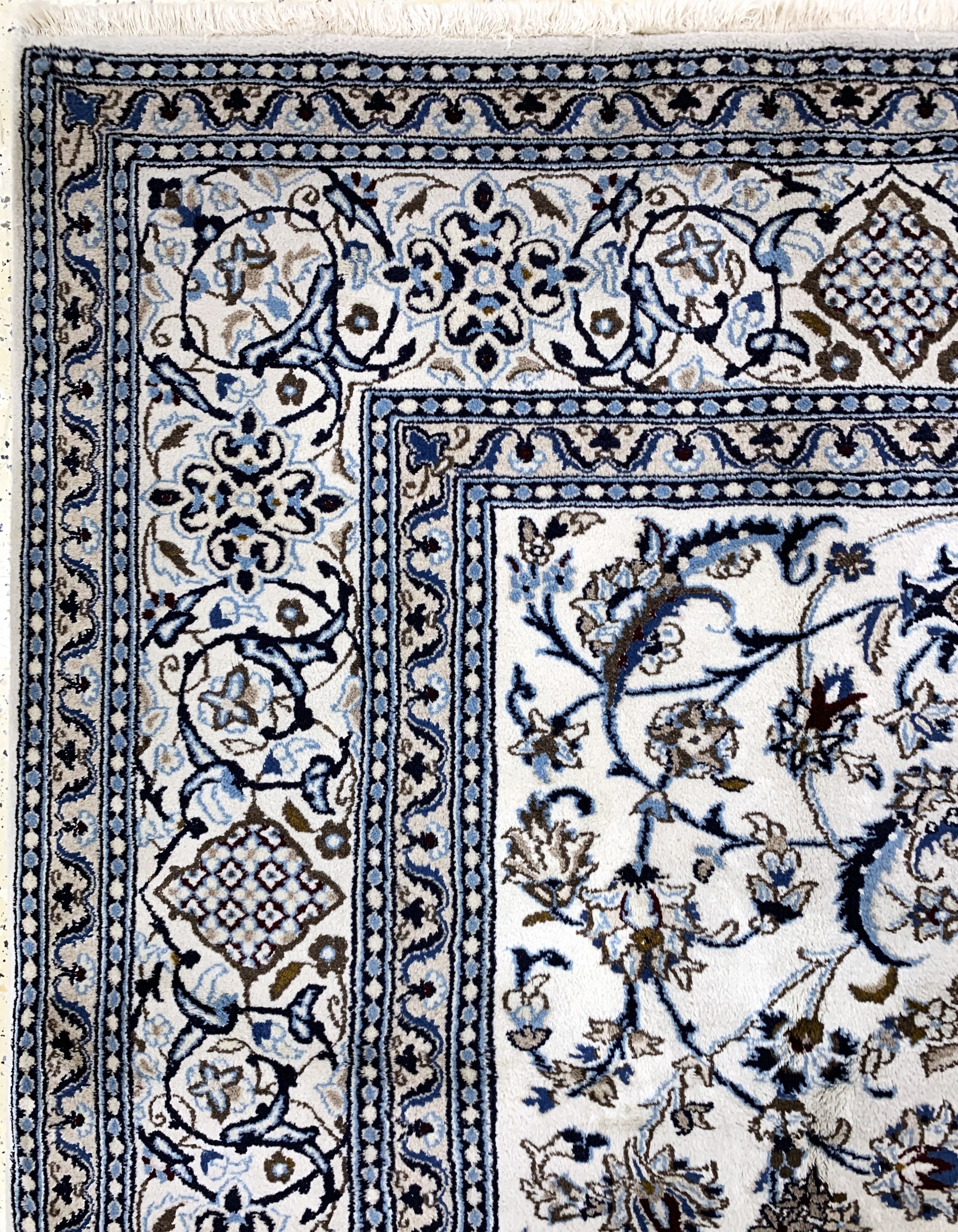 Detail d: Nain, Persien, Ende 20.Jhd, Wolle auf Baumwolle, ca. 354 x 250 cm, EHZ: 2