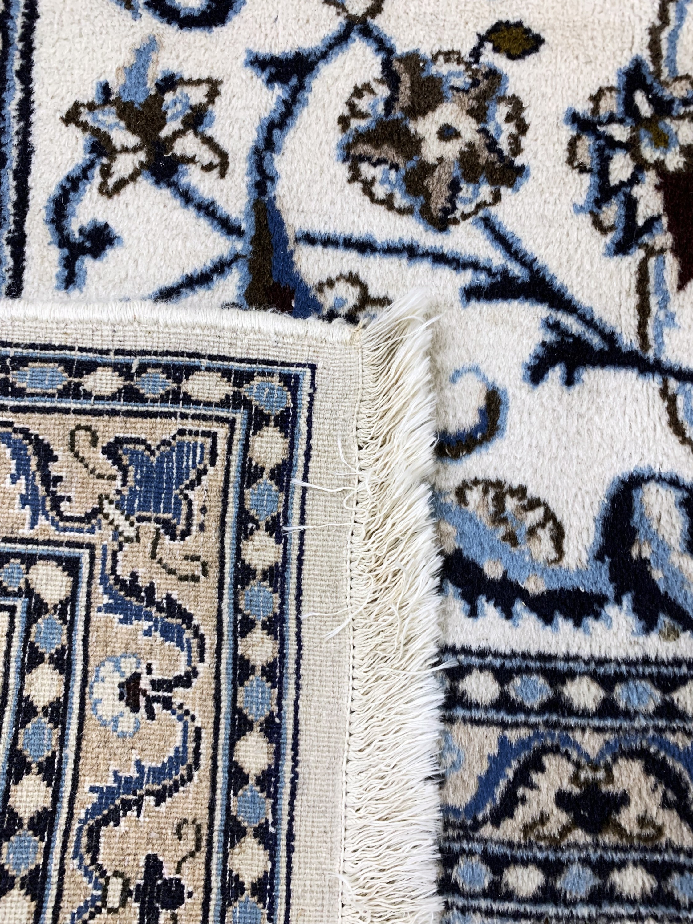 Detail g: Nain, Persien, Ende 20.Jhd, Wolle auf Baumwolle, ca. 354 x 250 cm, EHZ: 2