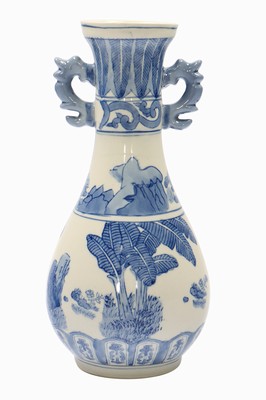 Image Henkelvase, China, Keramik, gebauchte Form, weiß glasiert, blaue ...