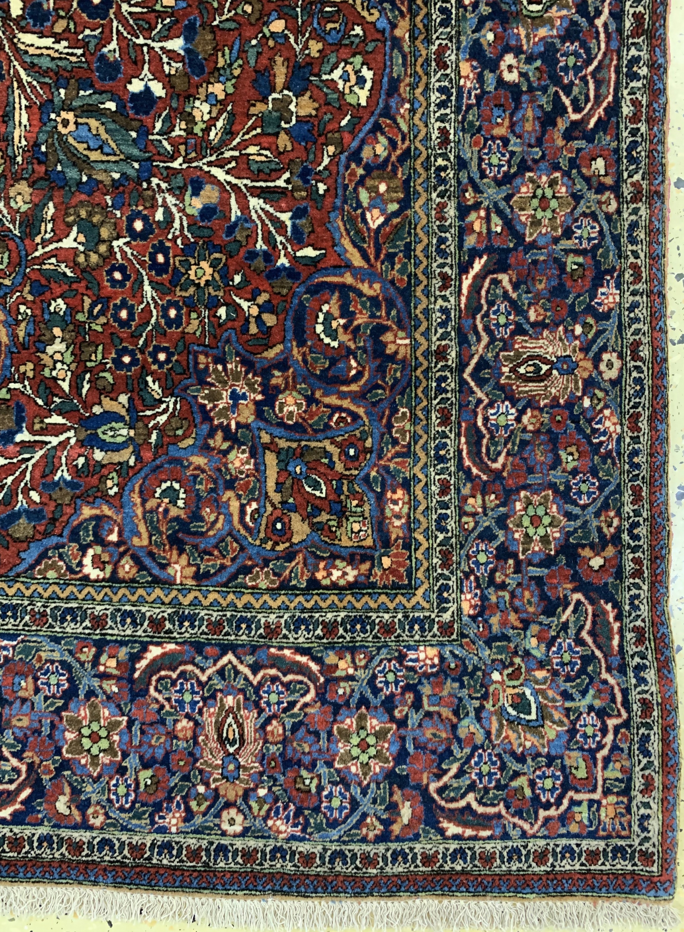 Detail a: Keschan"Ateschoglou"antik, Persien, um 1900, Manchester-Korkwolle, ca. 202 x 132 cm, EHZ: 1-2(fachkundig gereinigt).