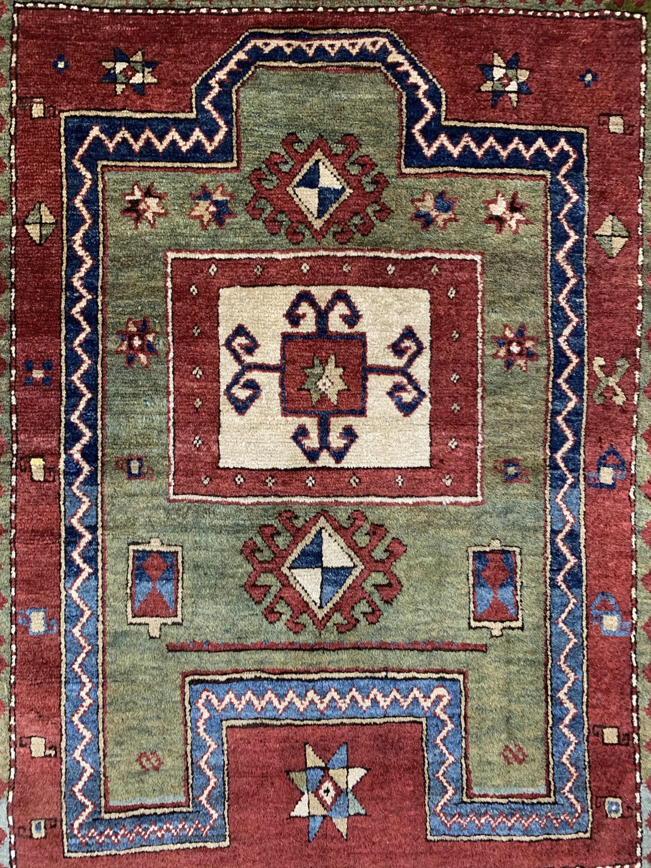 Detail c: "Fachalo"Kazak antik, Kaukasus, datiert 1325(1904), Wolle auf Wolle, ca. 147 x 123 cm,EHZ: 1-2