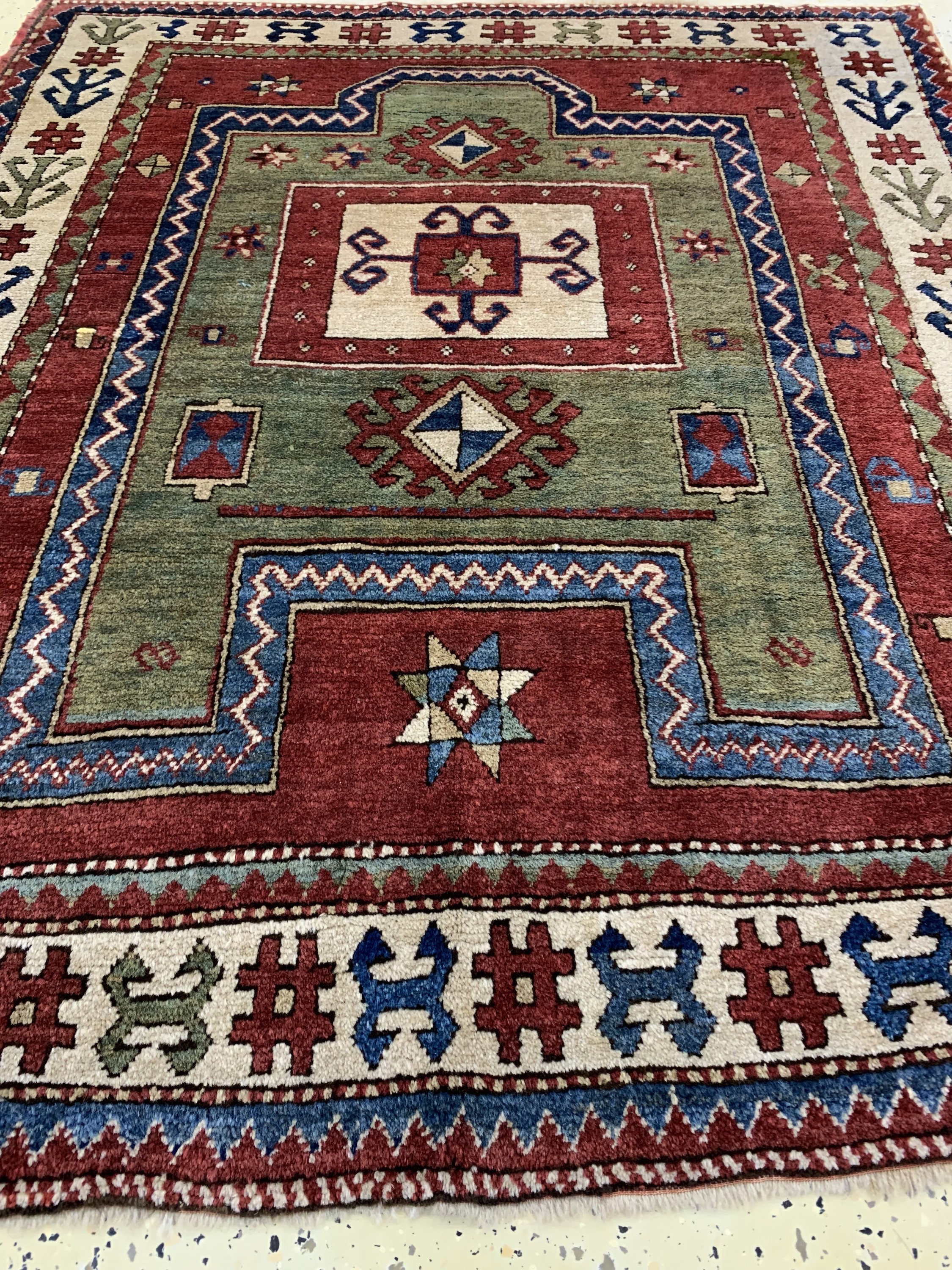 Detail f: "Fachalo"Kazak antik, Kaukasus, datiert 1325(1904), Wolle auf Wolle, ca. 147 x 123 cm,EHZ: 1-2