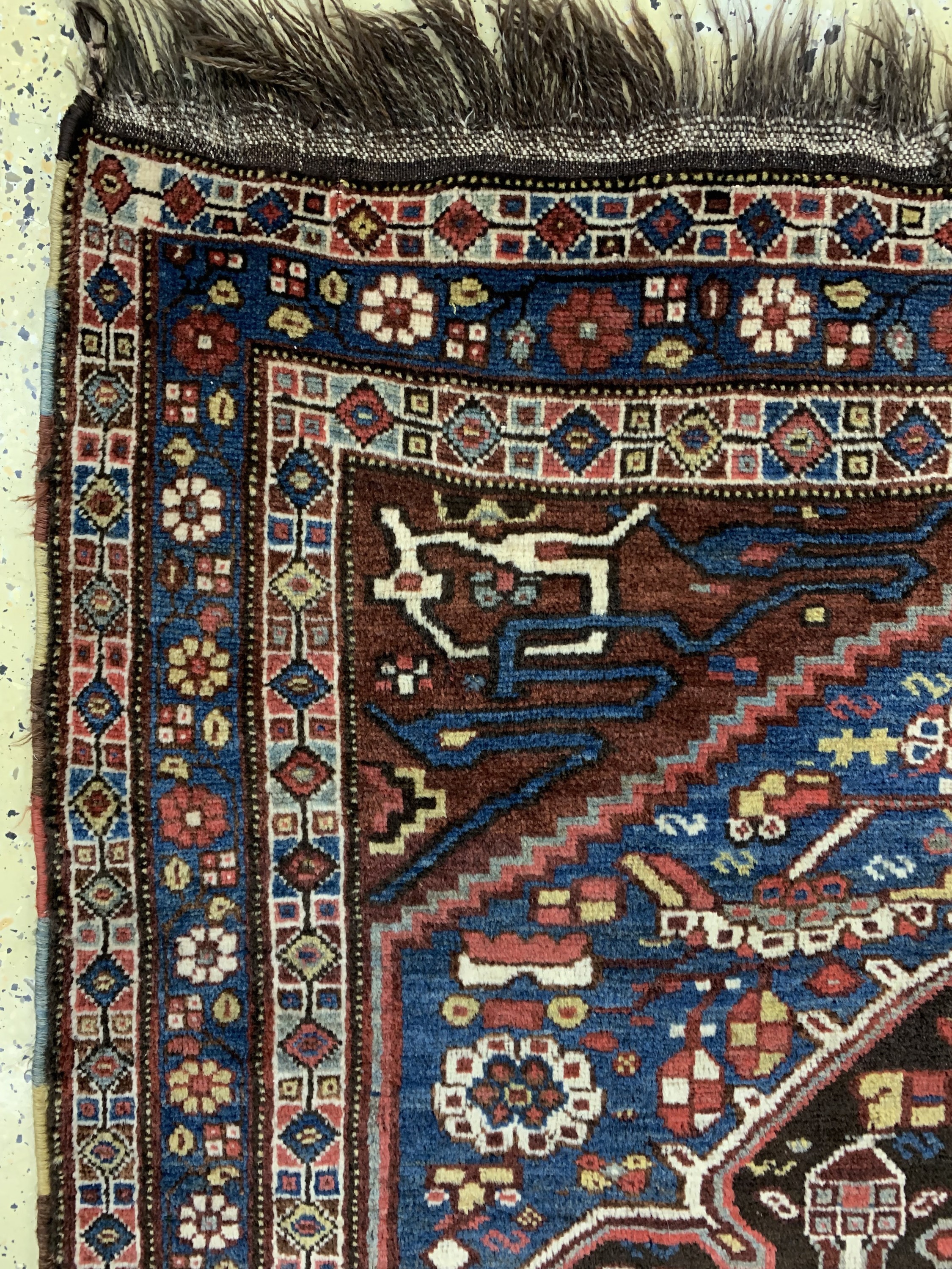 Detail d: Antiker Ghaschgai, Persien, um 1900, Wolle auf Wolle, ca. 195 x 155 cm, EHZ: 2-3, (kleines Loch geflickt)