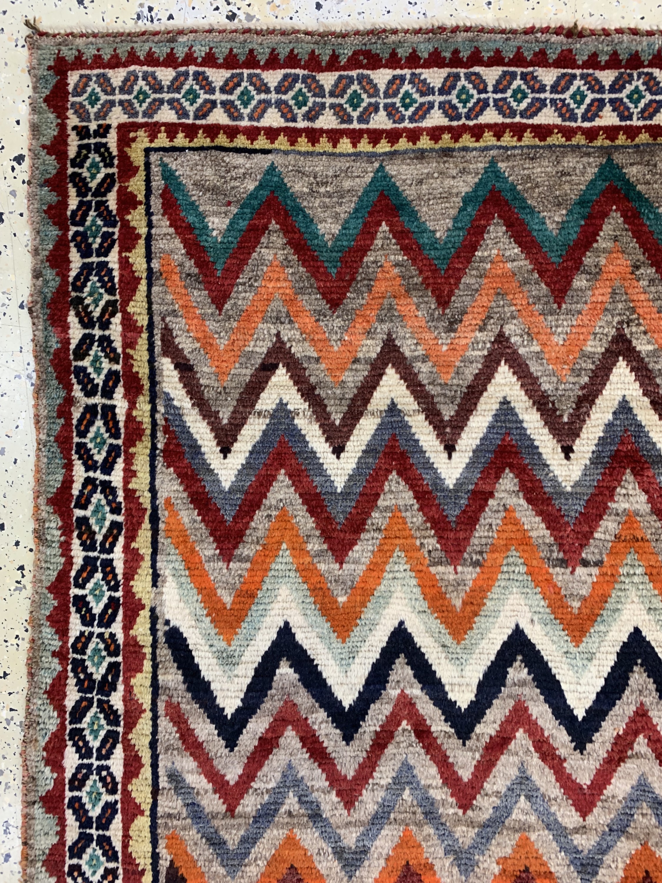 Detail d: Ghaschgai"Gabbeh"antik, Persien, um 1900, Wolle auf Wolle, ca. 232 x 133 cm, EHZ: 2