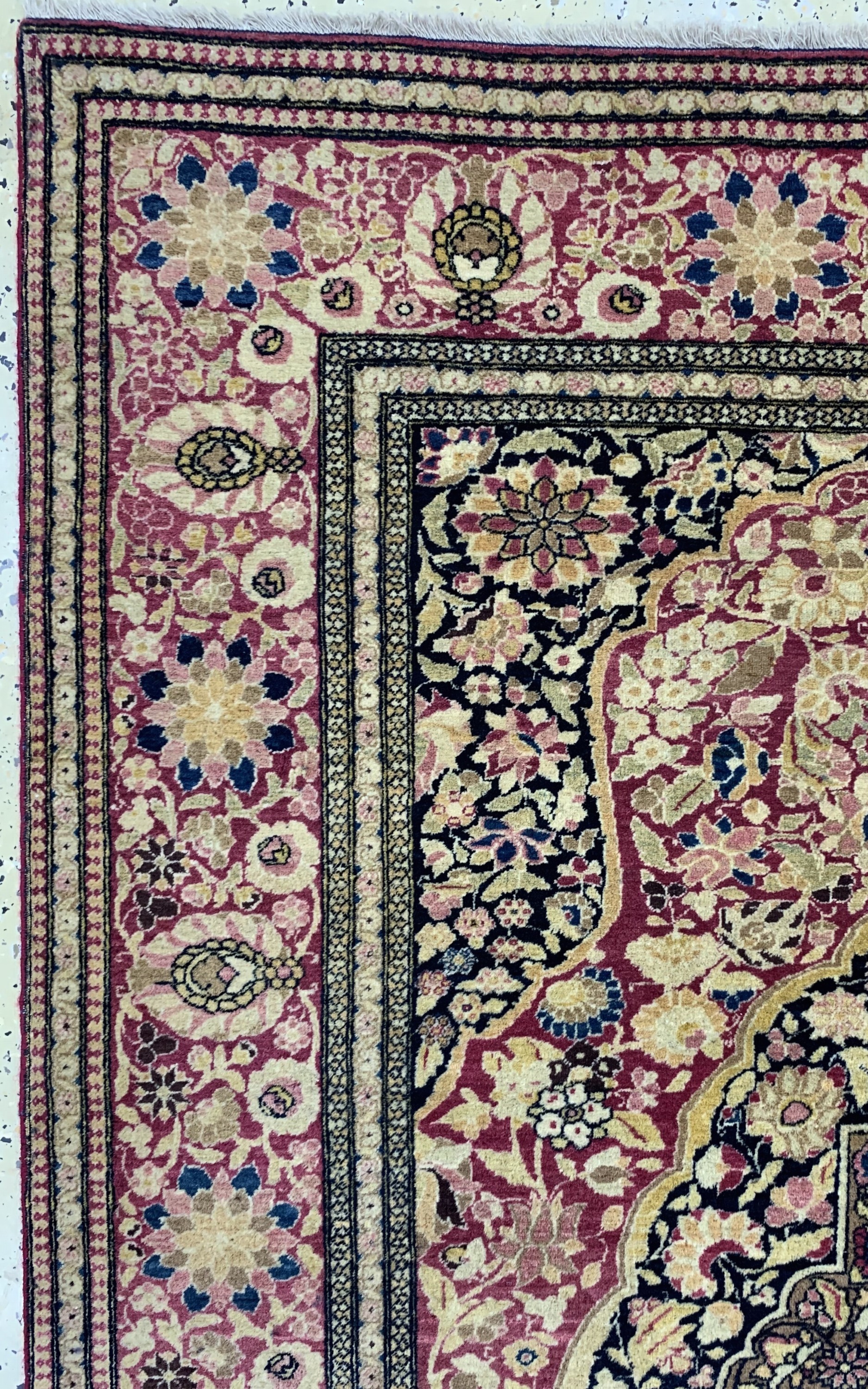 Detail d: Esfahan"Ahmad"fein antik, Persien, um 1900,Wolle auf Baumwolle, ca. 212 x 142 cm, EHZ: 2,(fachkundig gereinigt)
