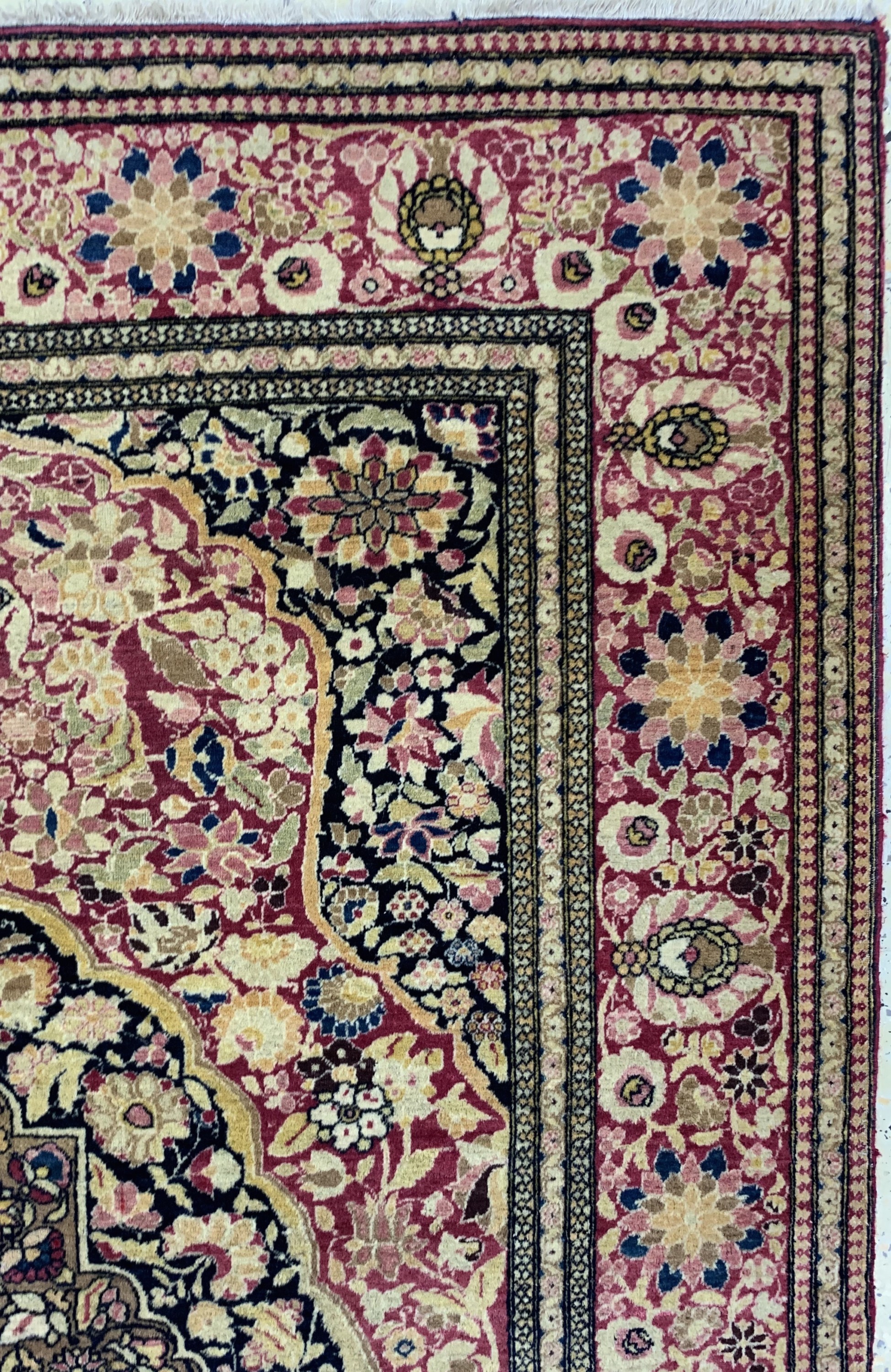 Detail e: Esfahan"Ahmad"fein antik, Persien, um 1900,Wolle auf Baumwolle, ca. 212 x 142 cm, EHZ: 2,(fachkundig gereinigt)