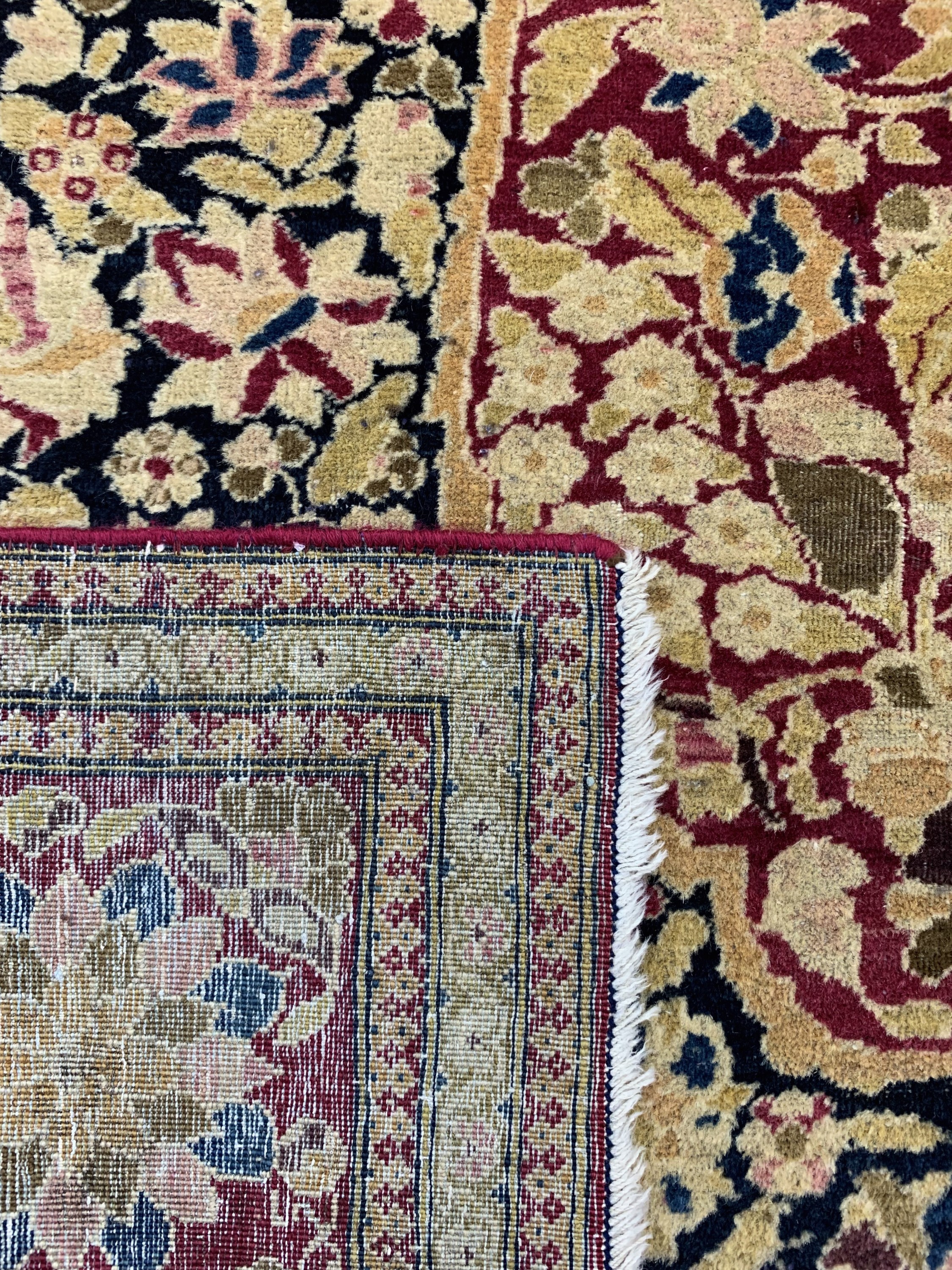 Detail g: Esfahan"Ahmad"fein antik, Persien, um 1900,Wolle auf Baumwolle, ca. 212 x 142 cm, EHZ: 2,(fachkundig gereinigt)