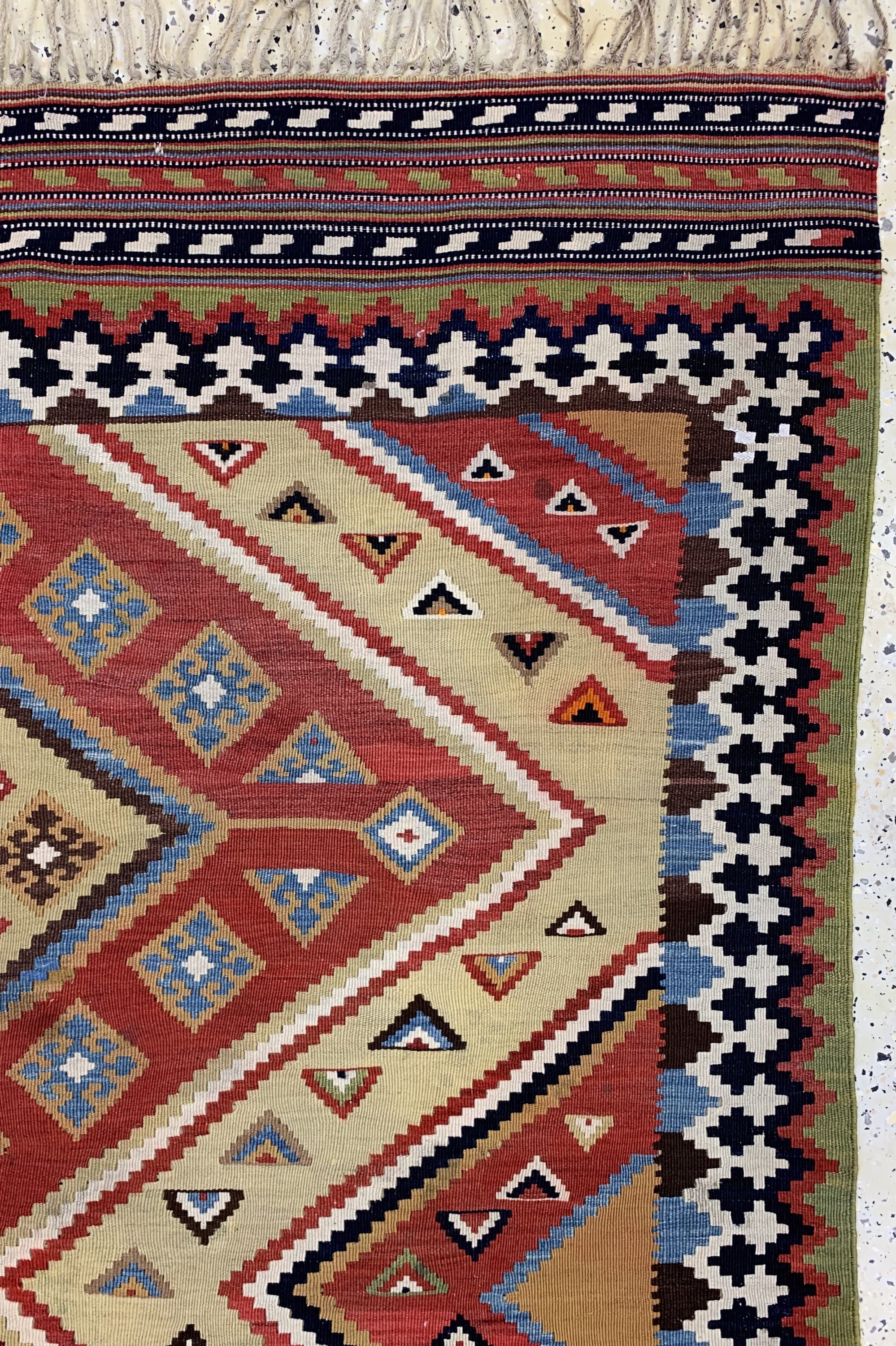 Detail e: Ghaschgai Kelim fein antik, Persien, um 1900, Wolle auf Wolle, ca. 244 x 145 cm, EHZ: 1-2