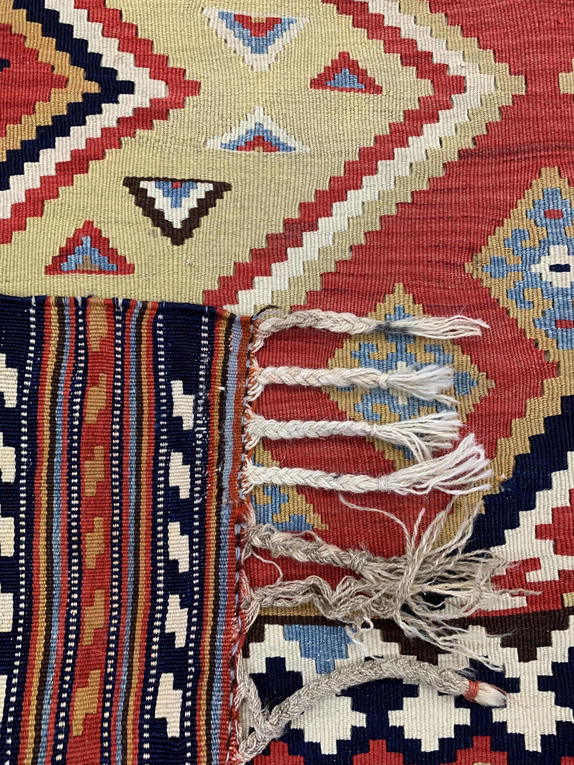 Detail g: Ghaschgai Kelim fein antik, Persien, um 1900, Wolle auf Wolle, ca. 244 x 145 cm, EHZ: 1-2