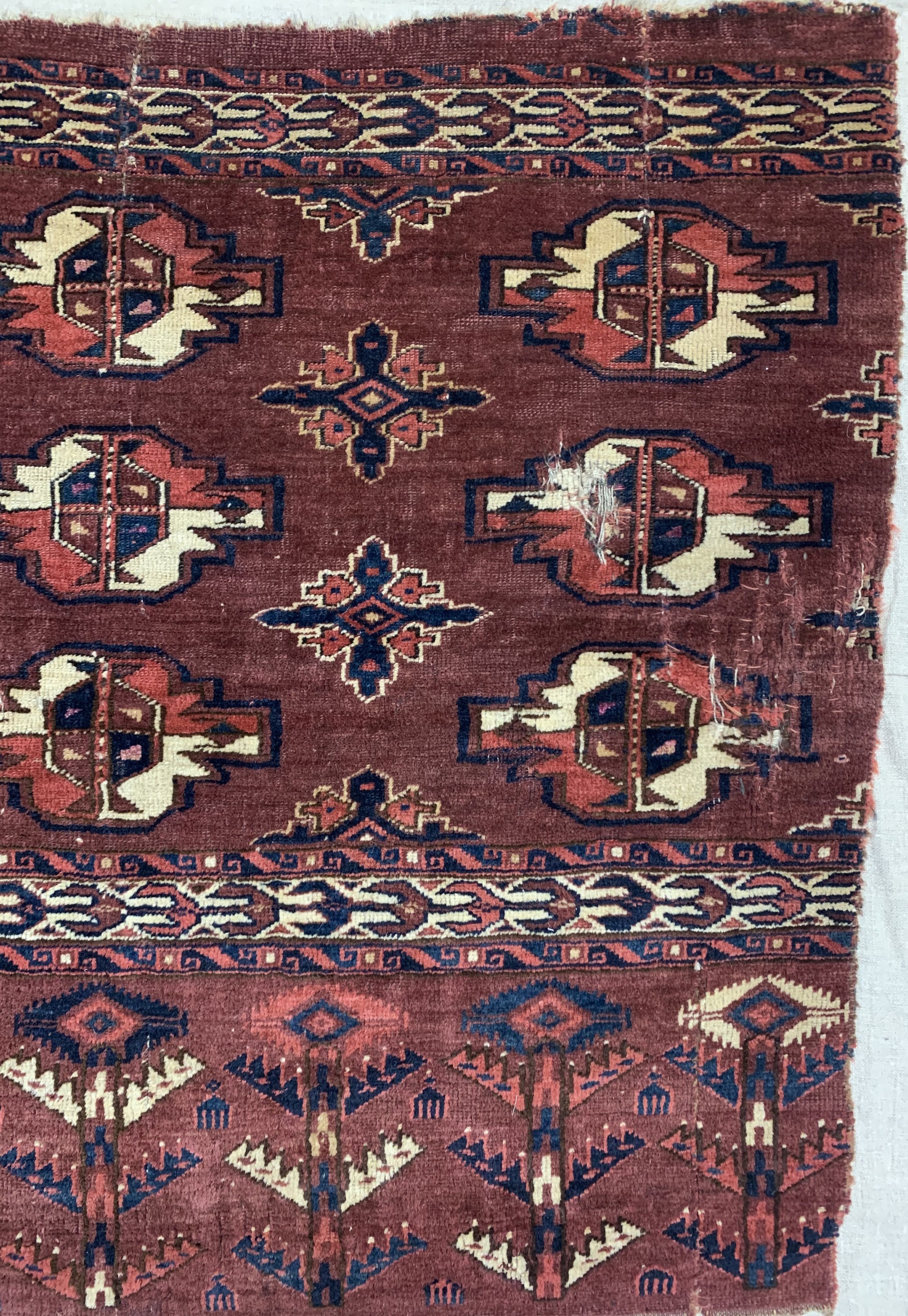 Detail a: Tschowal"Fragment"antik, Turkmenistan, 19.Jhd, Wolle auf Wolle, ca. 107 x 77 cm, EHZ:4