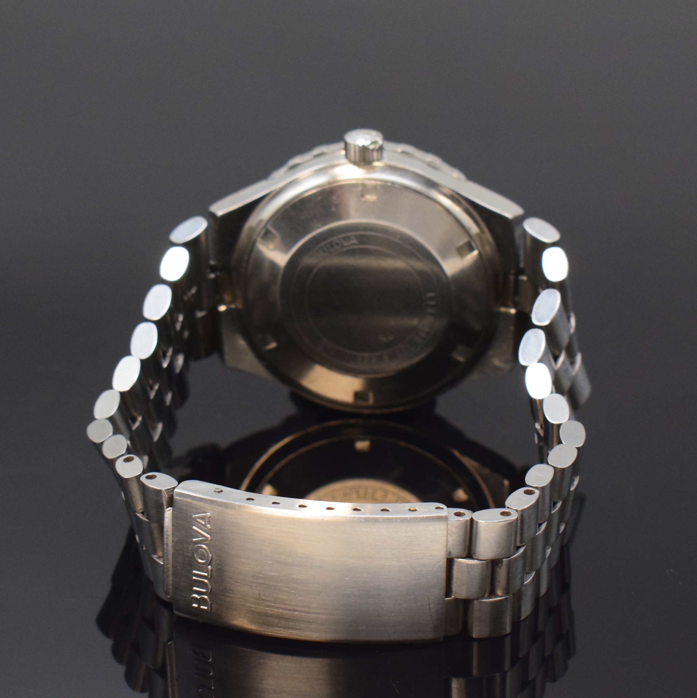 Detail b: BULOVA Snorkel Herrenarmbanduhr in stahl, Schweiz um 1970, Automatik, orig. Gliederband m. Faltschl., Boden verschr., Lünette m. 60er Teilung beids. ...