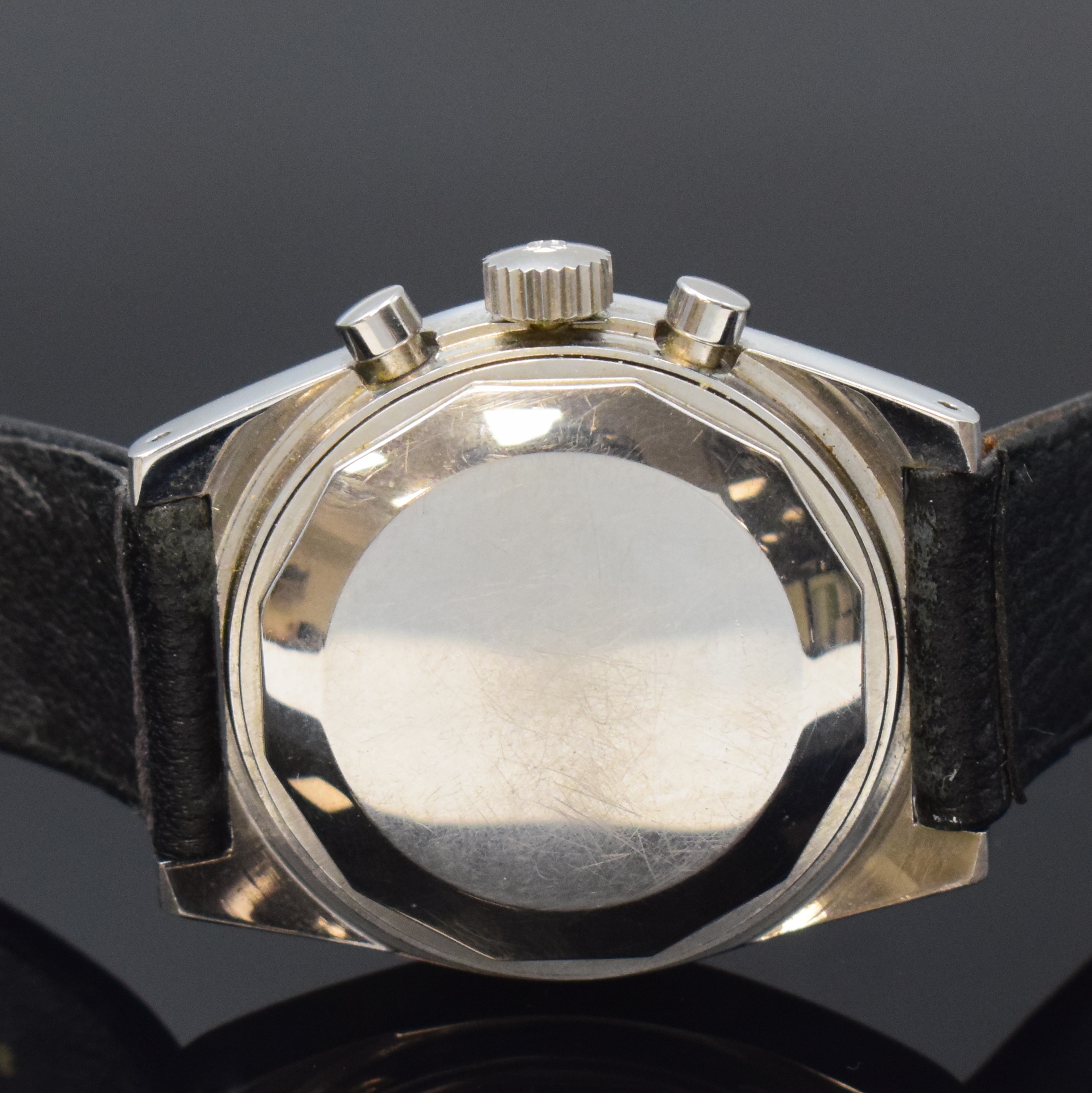 Detail c: TISSOT Seastar Herrenchronograph in Stahl, Schweiz um 1969, Handaufzug, orig. Tissot Lederband m. Dornschl., Lünette m. Tachymeterskala, schönes ...