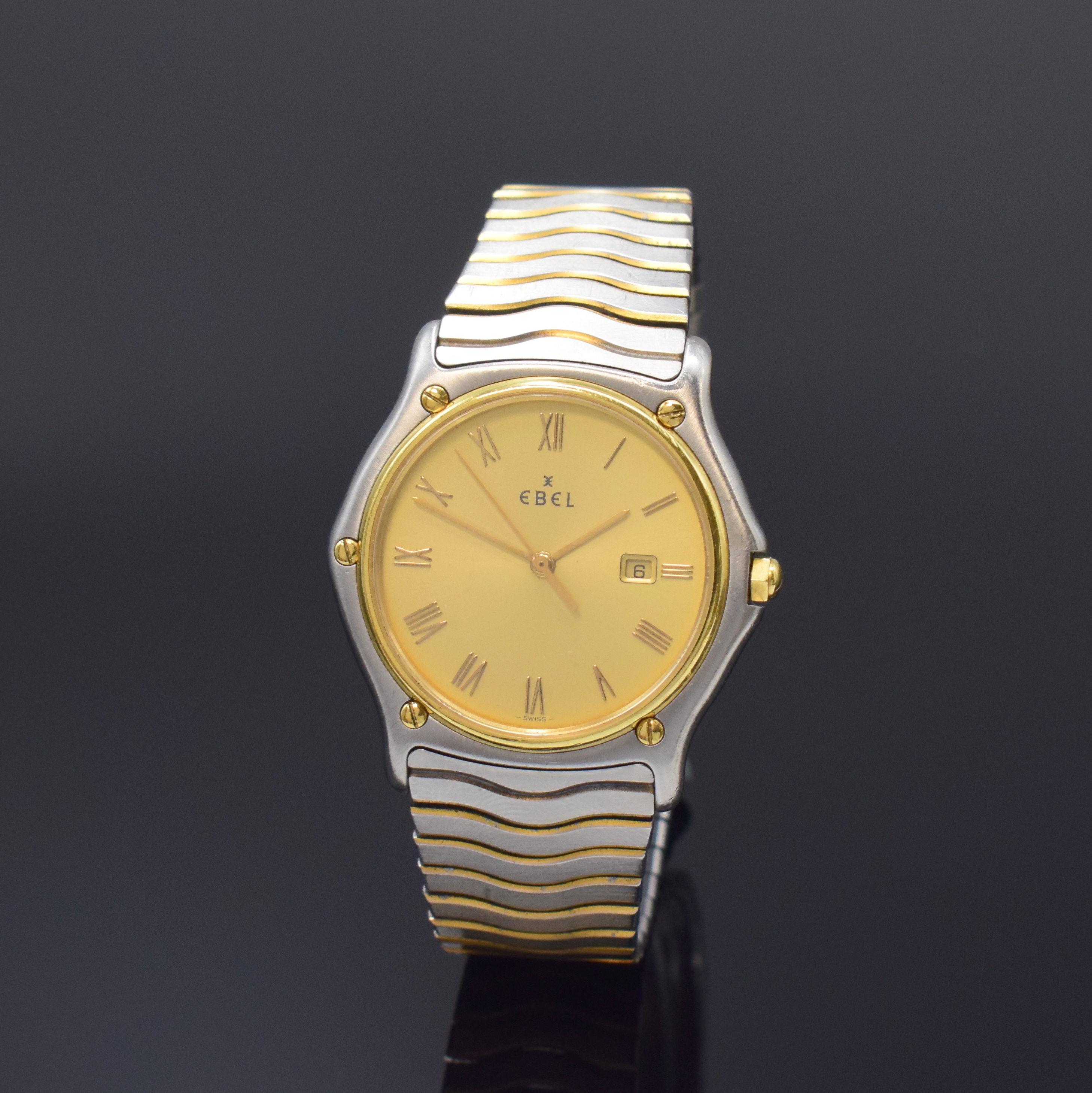EBEL Classic Wave Armbanduhr in Stahl/Gold, Schweiz um 1990, quartz, flaches, satiniertes Geh., 5-fach über Lünette verschr., orig. Wellenband m. ...