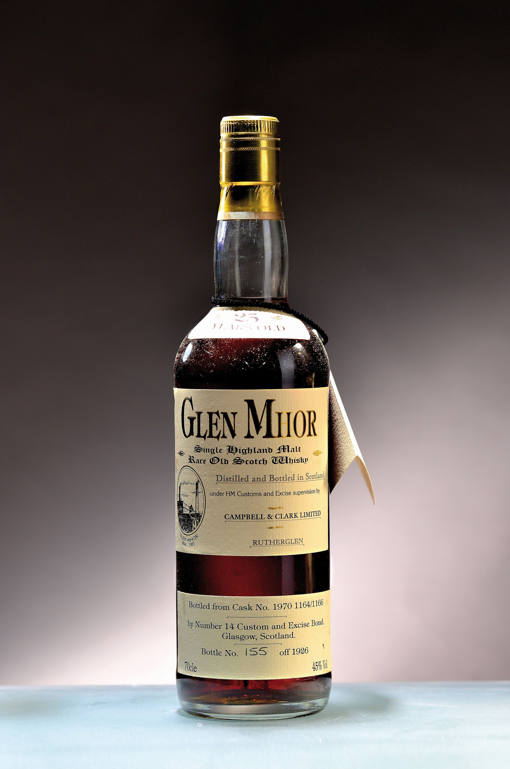 1 Flasche Glen Mhor Campbell & Clark Limited, 25 Jahre alt, Flasche No. 155 von 1926, abgefüllt von Fass No. 1970 1164/1166, Single Highland Malt ...