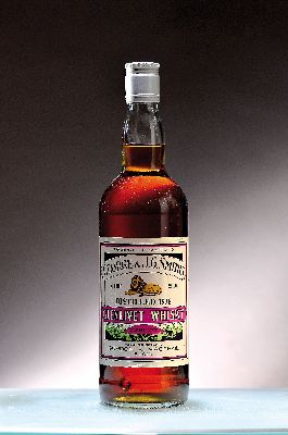 Image 1 Flasche 1938 Gordon & MacPhail George & J.G.Smith's Glenlivet Whisky, ...