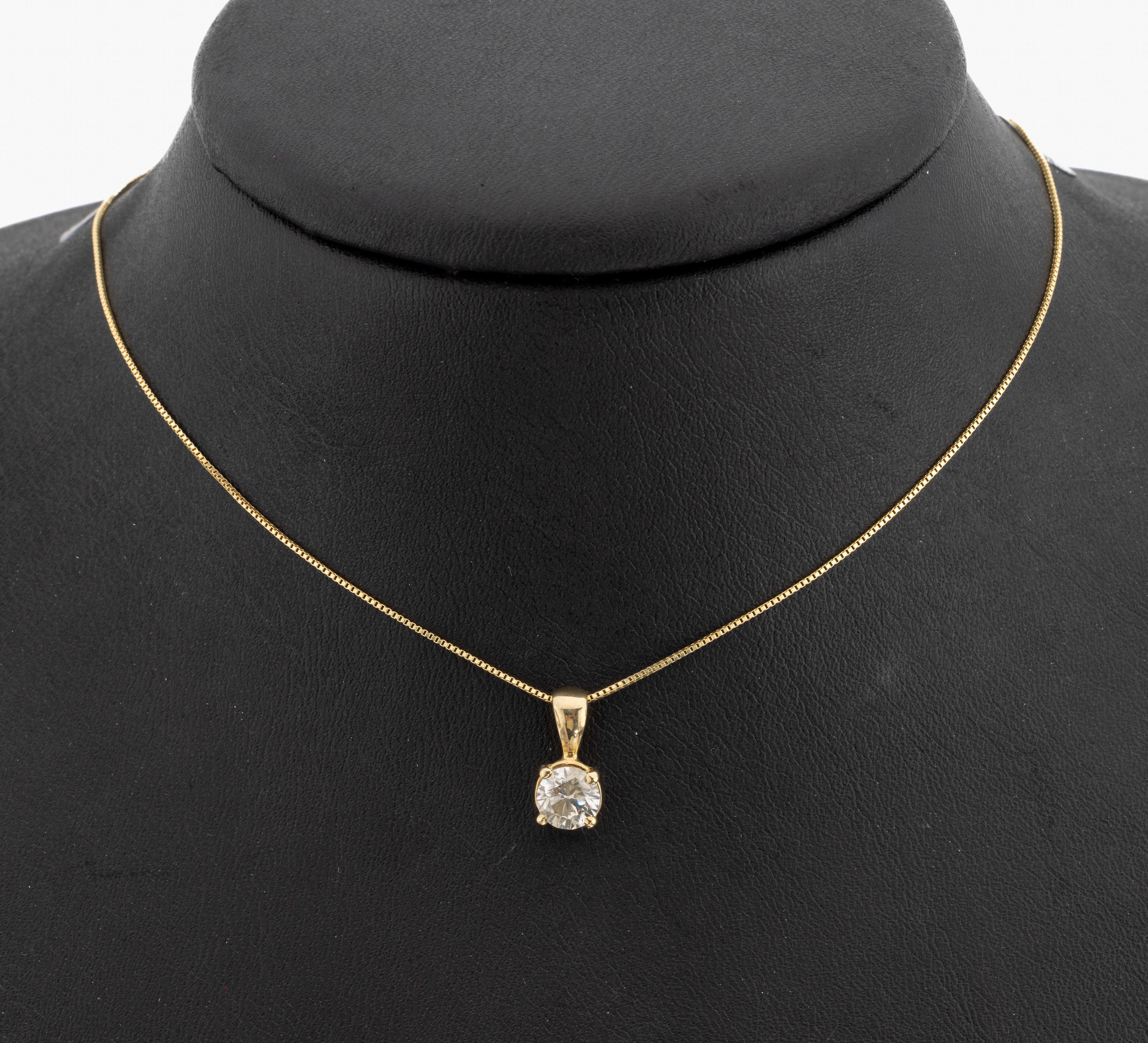 14 kt Gold Brillant-Anhänger, GG 585/000, Brillant ca. 0.82 ct l.get.Weiß-get.(J-K)/si2,an Kette, L. ca. 42 cm, Federringschließe, mitGWLAB ...