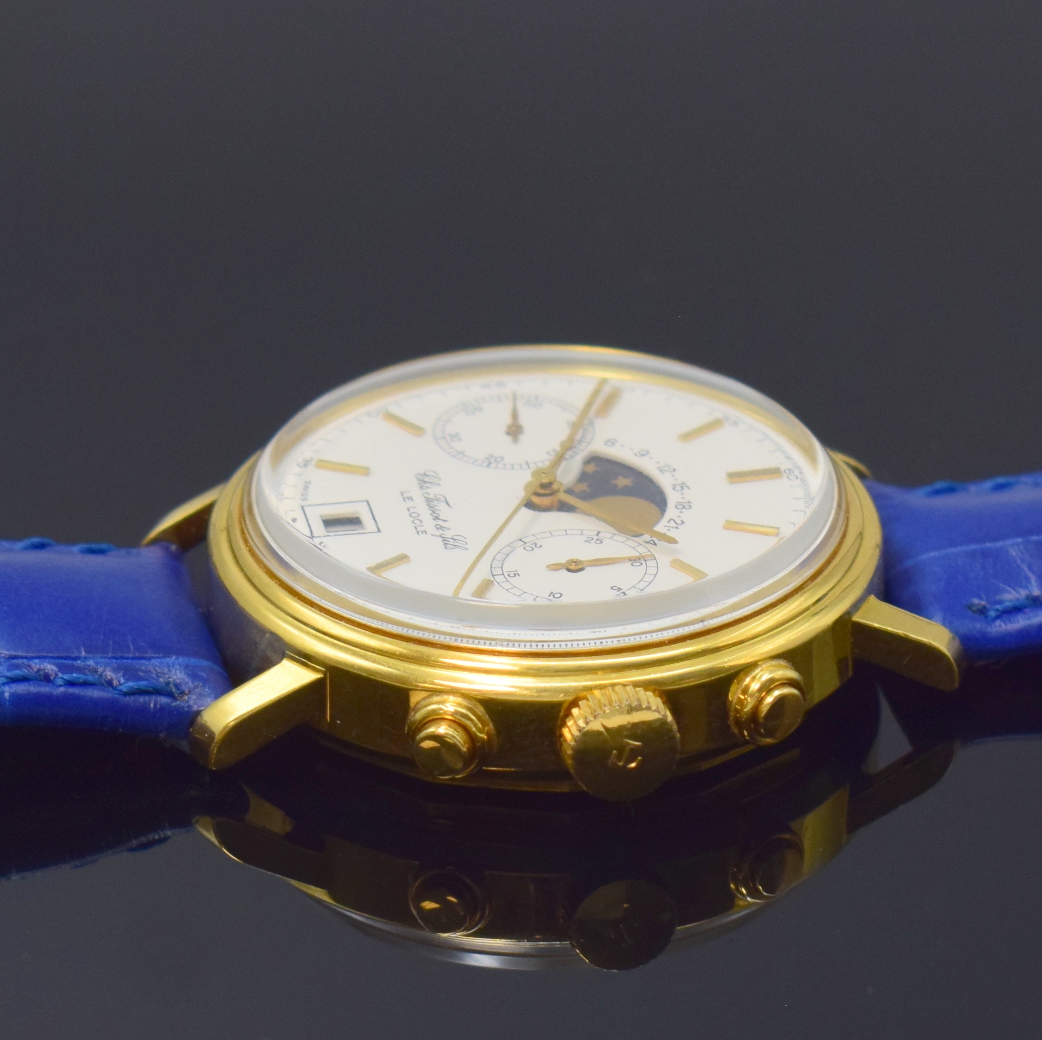 Detail b: TISSOT Le Locle Herrenchronograph mit Mondphase in GG 750/000, Schweiz um 1980, Handaufzug, Boden verschr., Korrekturdr. seitl. im Geh. b. 9, weisses ...