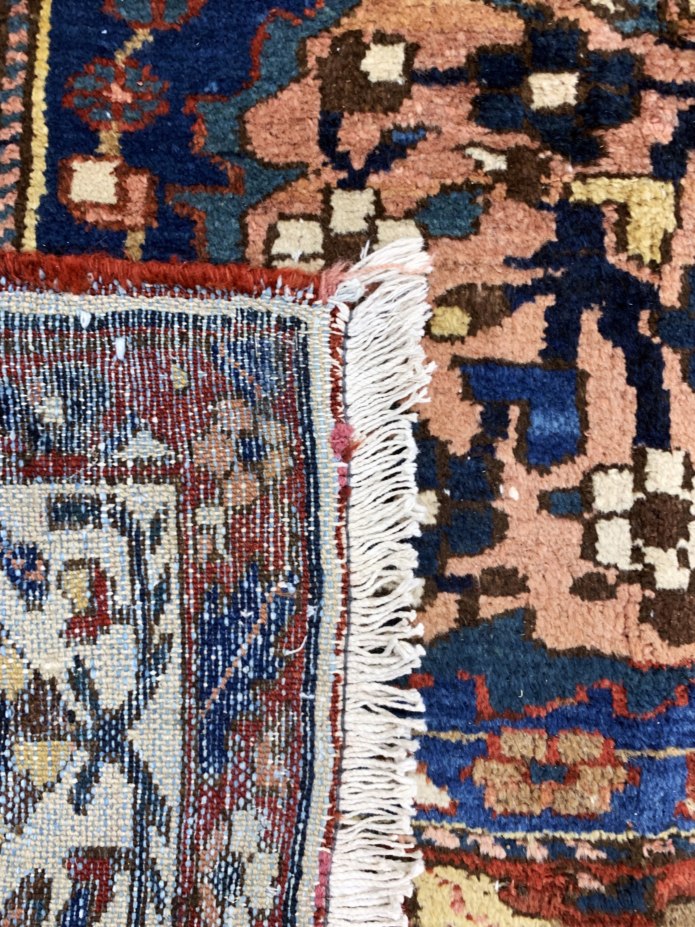 Detail i: Bachtiar alt, Persien, um 1940, Wolle auf Baumwolle, ca. 407 x 320 cm, EHZ: 3