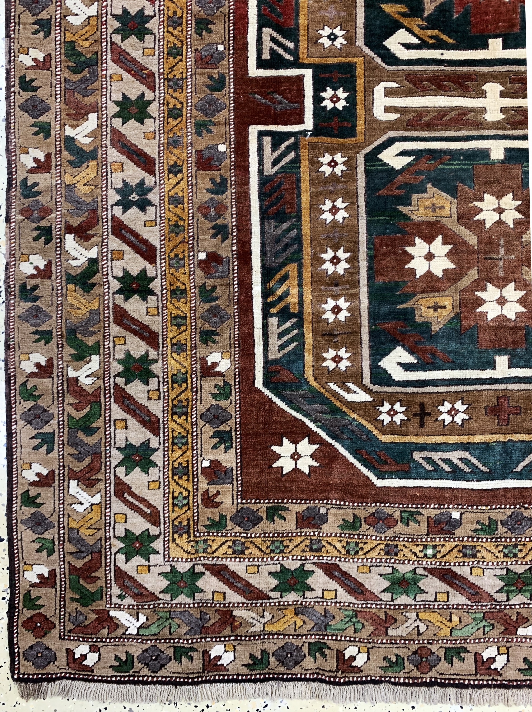Detail b: Kars, Türkei, Mitte 20.Jhd., Wolle auf Wolle, ca. 276 x 183 cm, EHZ: 2