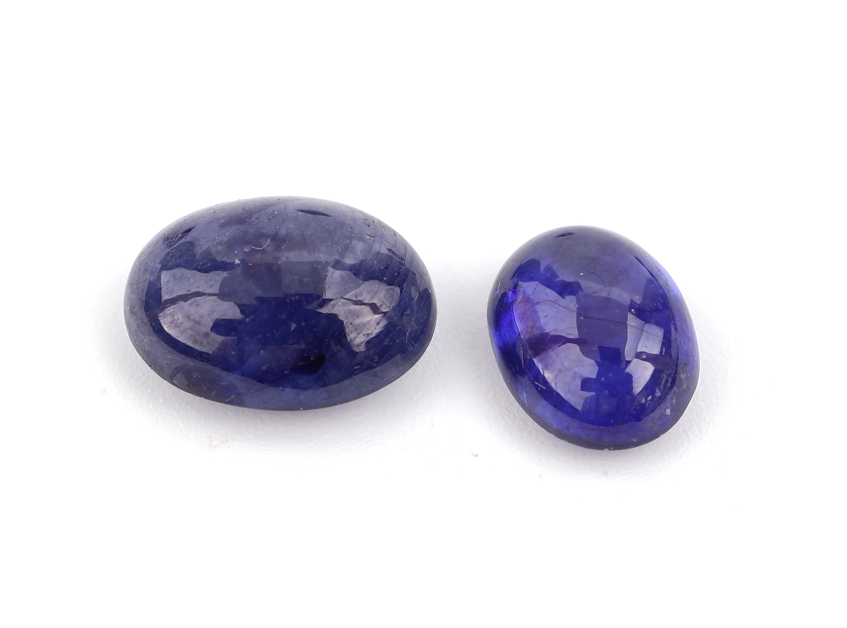 Detail a: Lot 15 lose Saphire, ca. 41.81 ct, ovale Cabochons in versch. Größen, versch. Farbnuancen