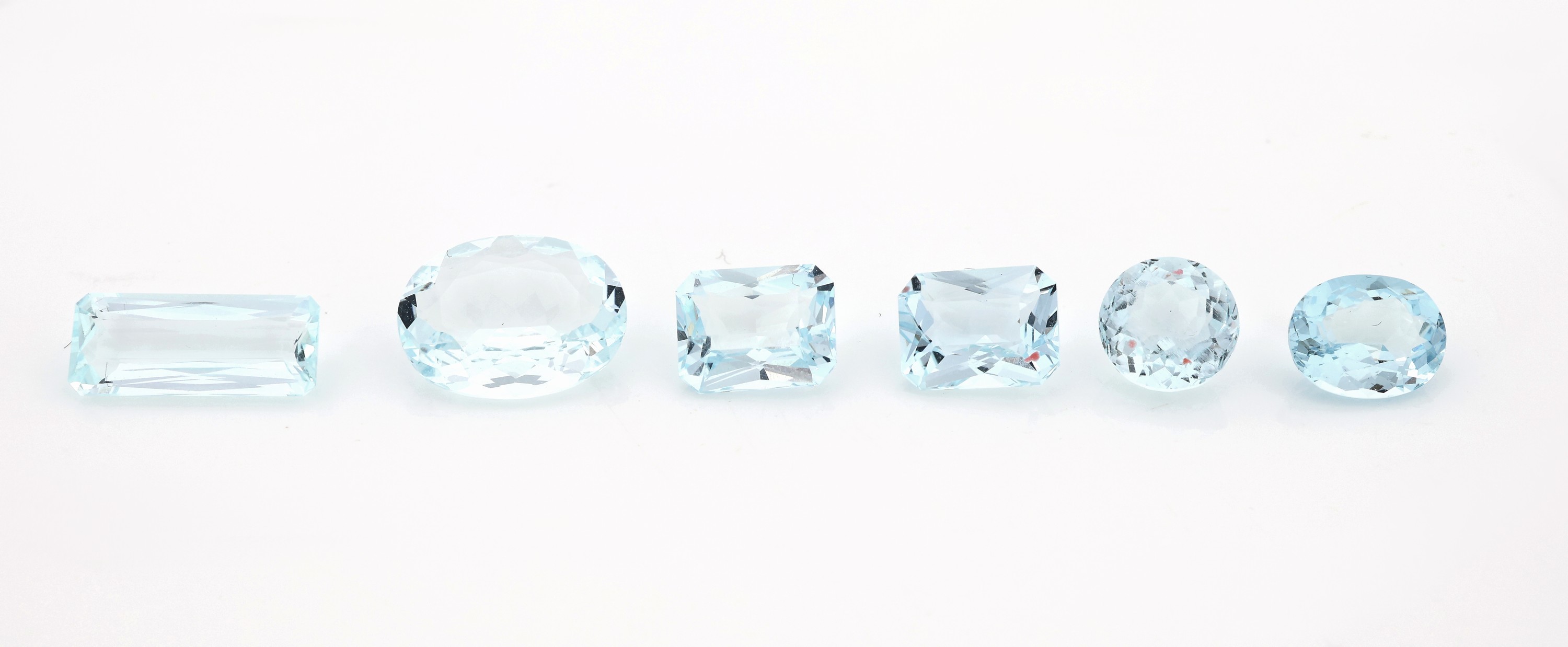 Lot 6 lose Aquamarine, ca. 14.52 ct, versch. Schliffformen und Grössen