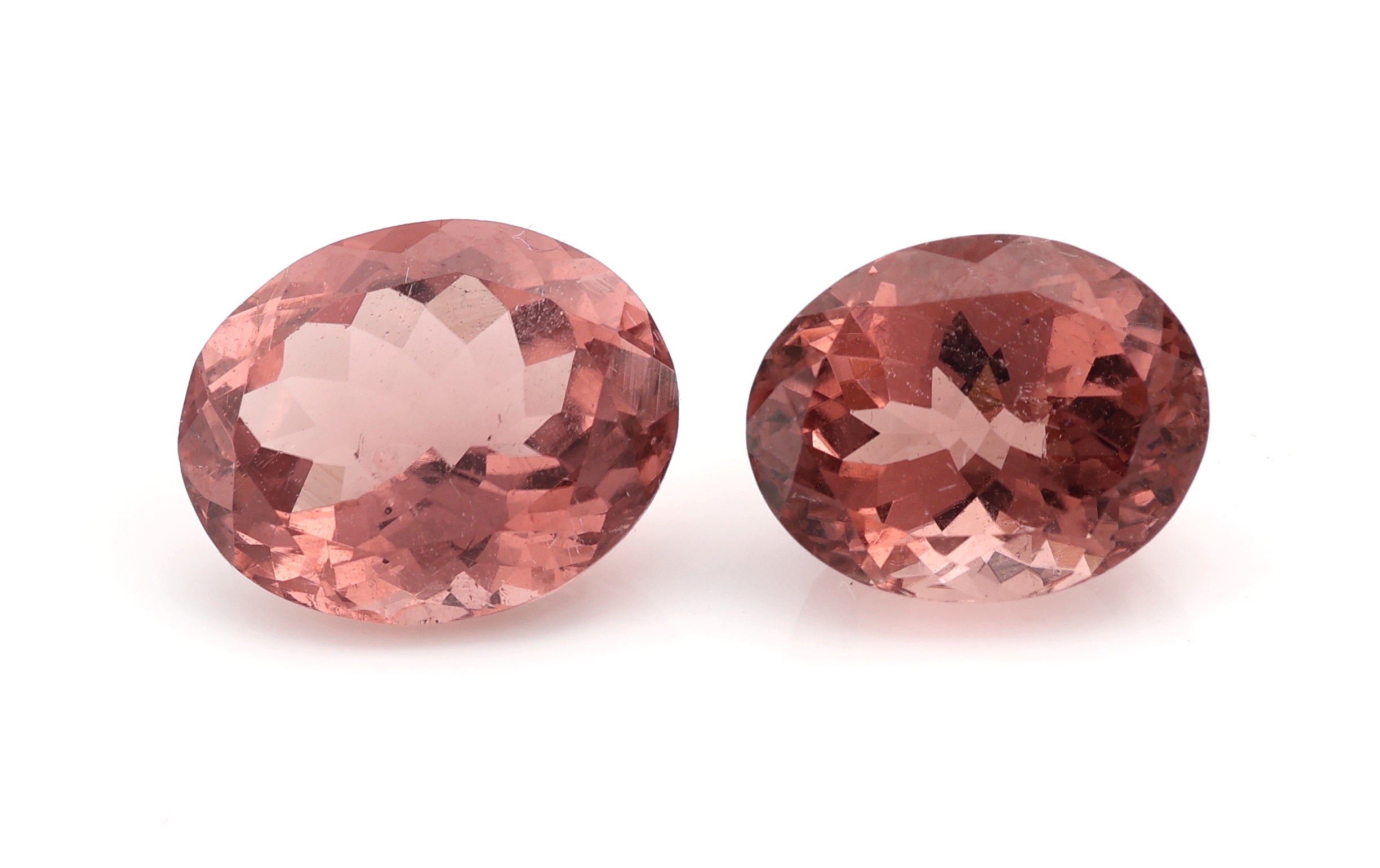 Detail a: Lot 3 lose Turmaline, ca. 11.55 ct, 2 x ovalfacett., 1 x facett. Tropfen, versch. Farben