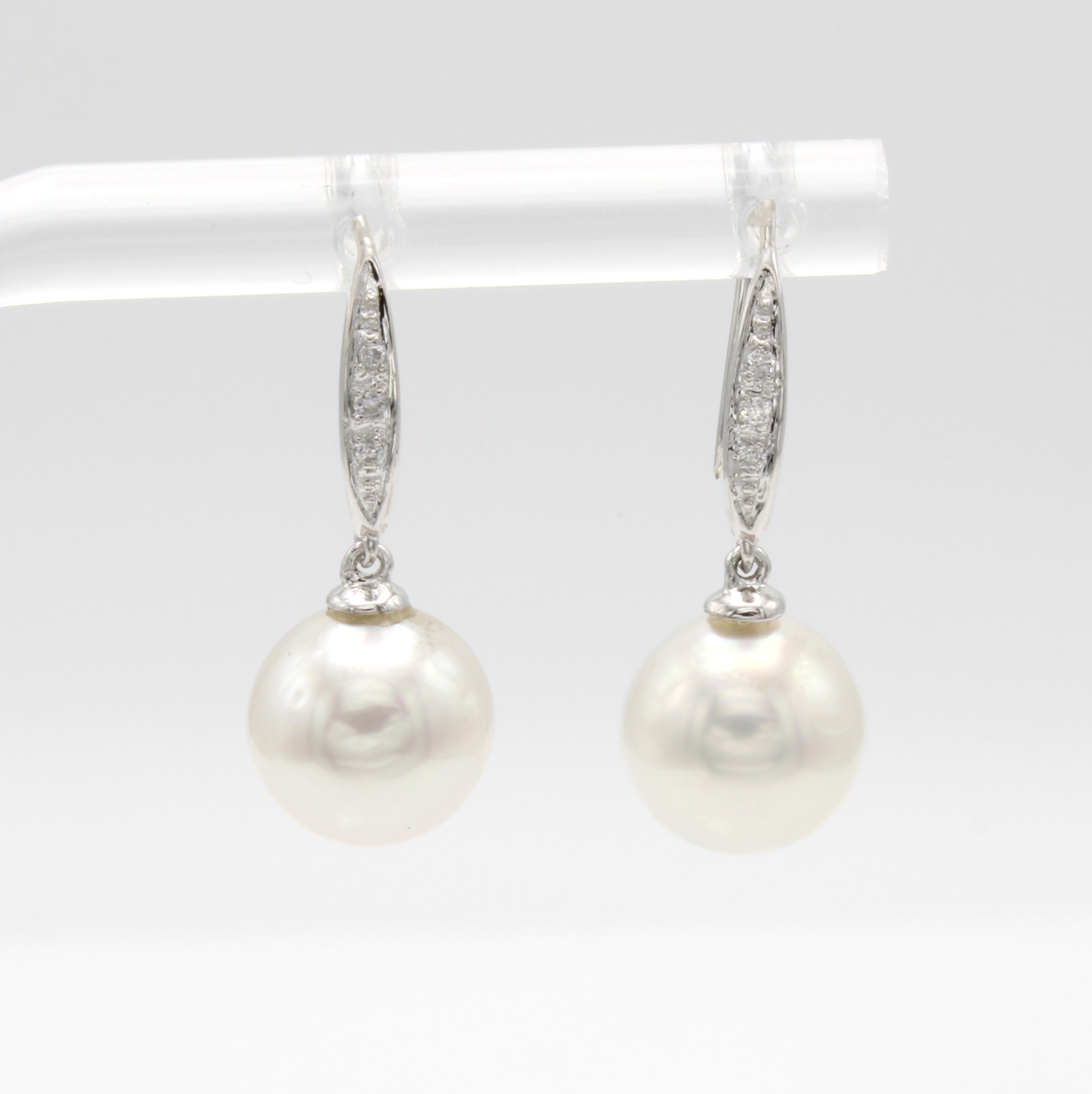 Image 26819828 - Paar Ohrgehänge mit Südseeperlen und Bril- lanten, WG 750/000, Brill. zus. ca. 0.03 ct ...