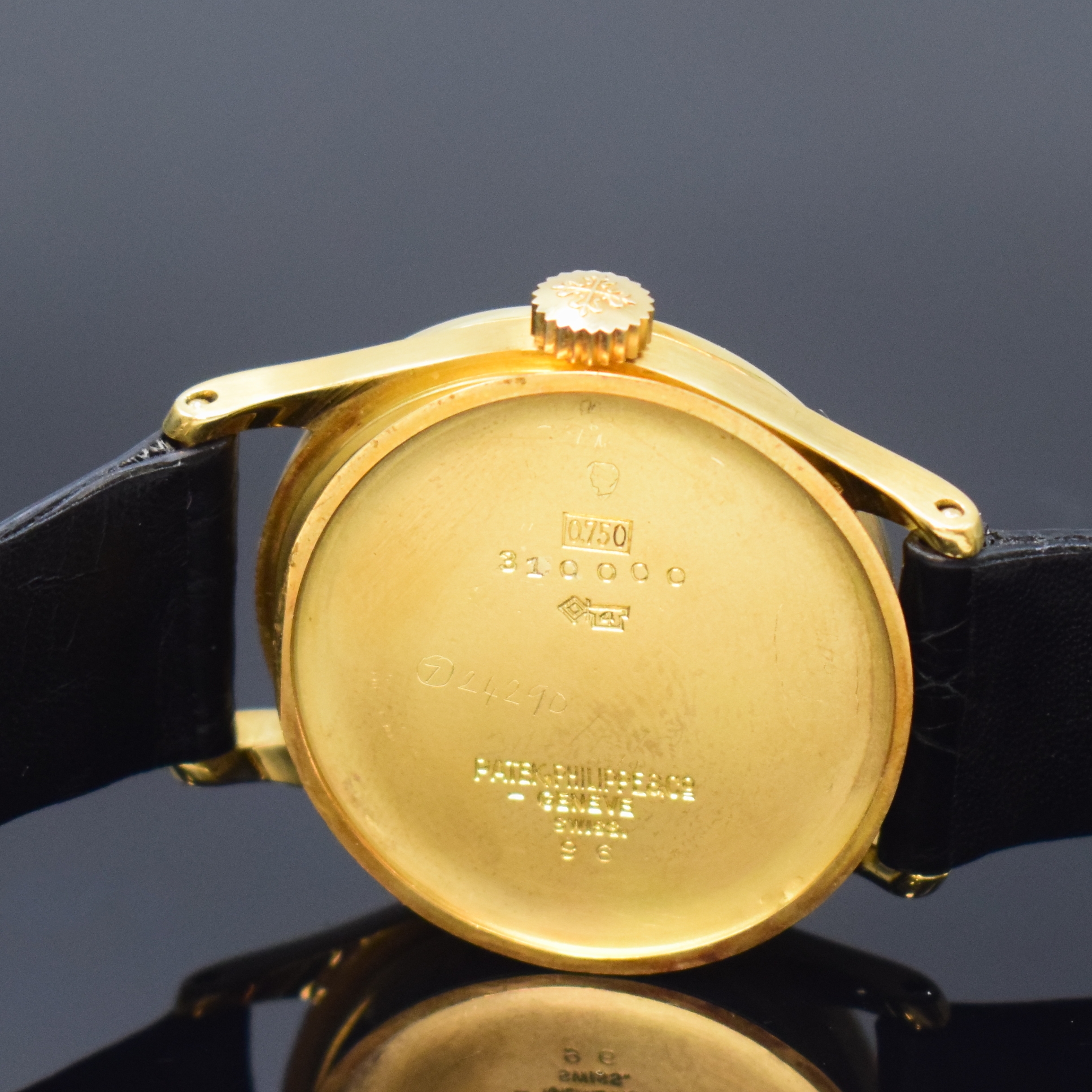 Detail f: PATEK PHILIPPE Calatrava Armbanduhr in GG 750/000 Referenz 96, Schweiz um 1955, Handaufzug, Boden u. Glasrand aufgedr., neutr. Lederband inkl. ...
