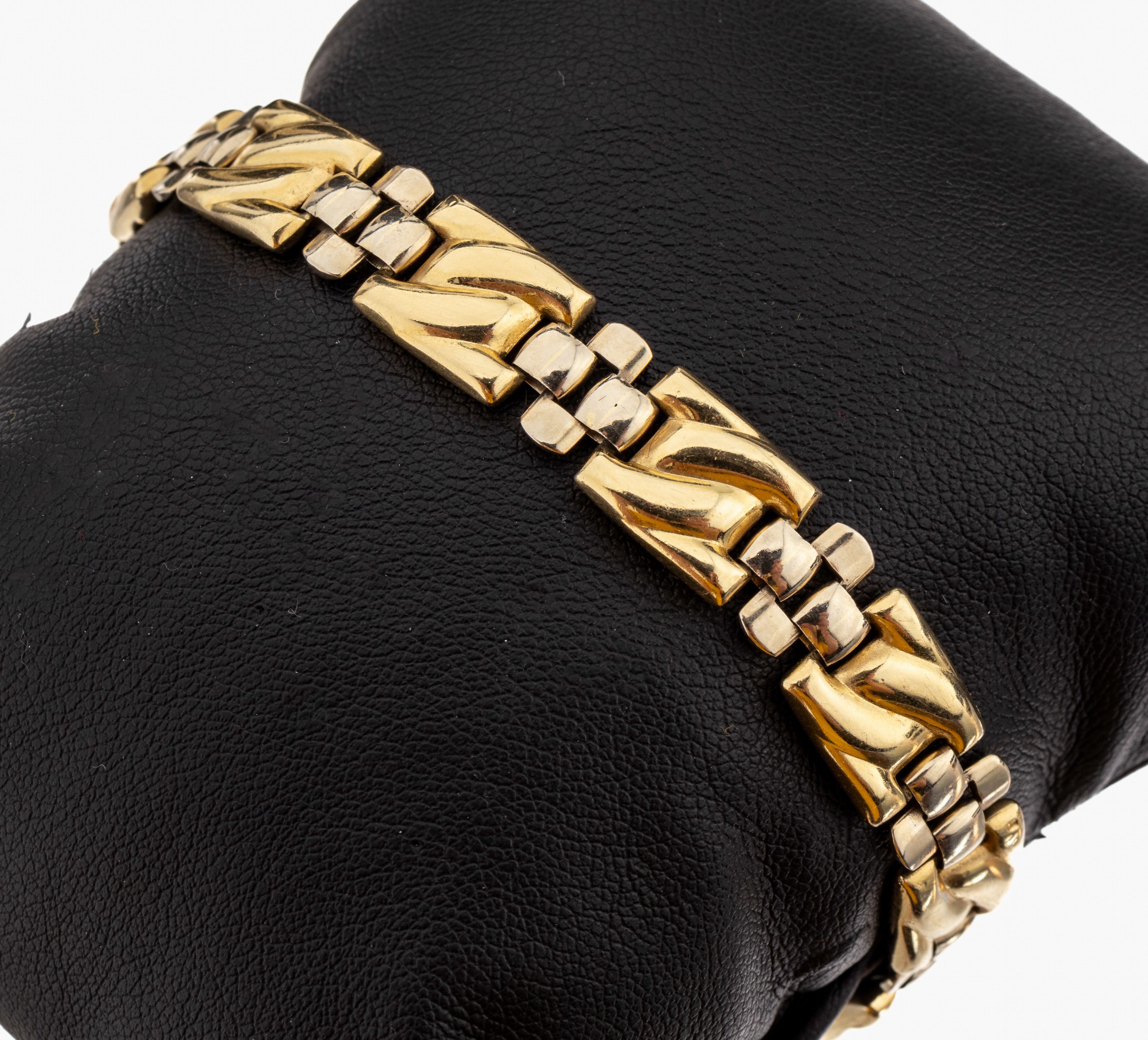 14 kt Gold Armband, ca. 17.0 g, GG/WG 585/ 000, L. ca. 18.5 cm, Federringschliesse