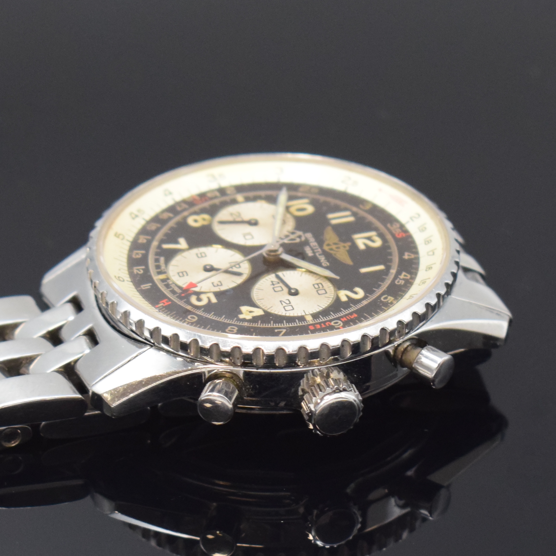 Detail c: BREITLING Navitimer 92 Referenz A30022 Armbandchronograph in Stahl, Schweiz um 1992, Automatik, verschr. Geh., orig. Stahlband m. Faltschl., beids. ...