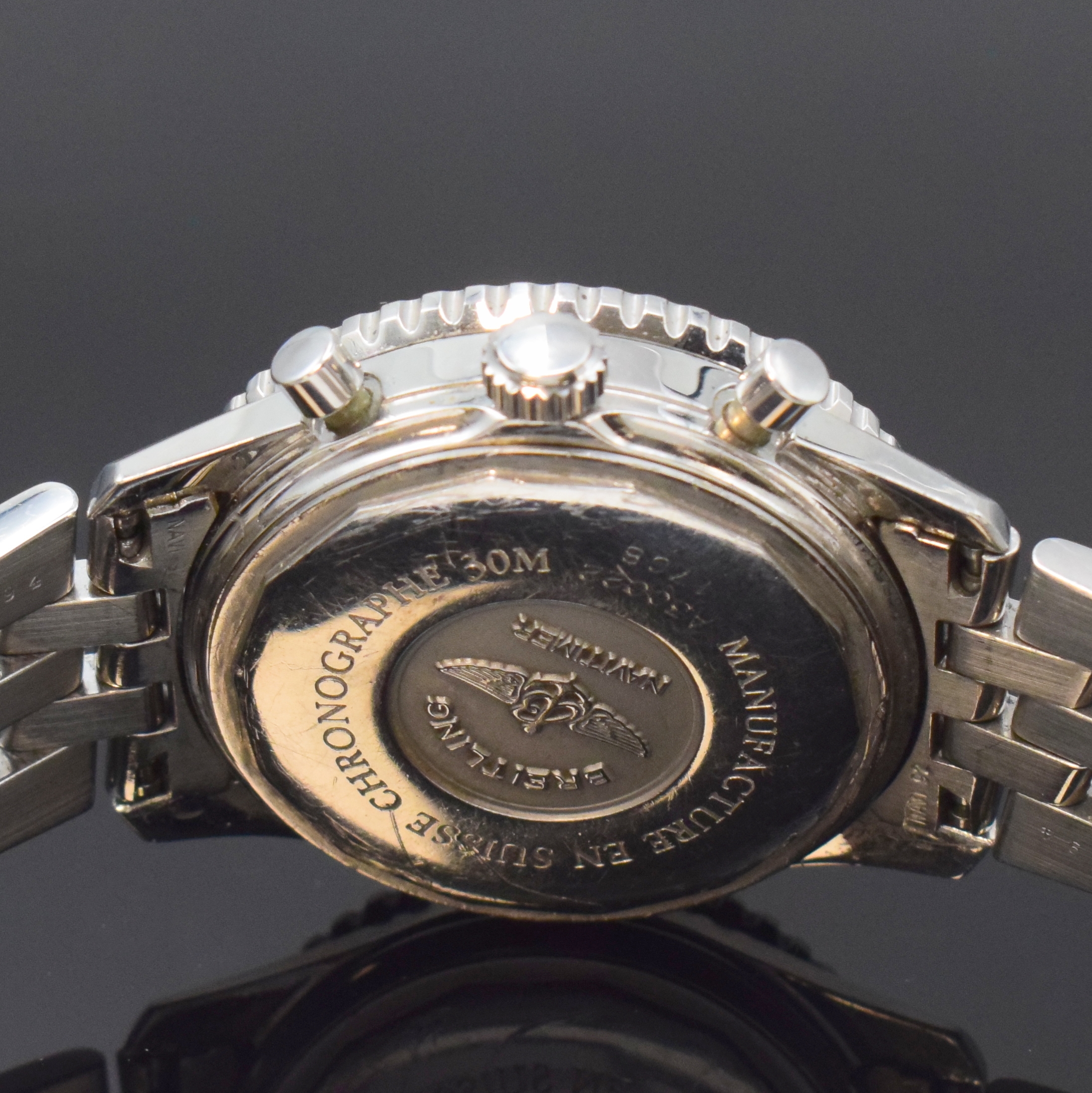 Detail d: BREITLING Navitimer 92 Referenz A30022 Armbandchronograph in Stahl, Schweiz um 1992, Automatik, verschr. Geh., orig. Stahlband m. Faltschl., beids. ...