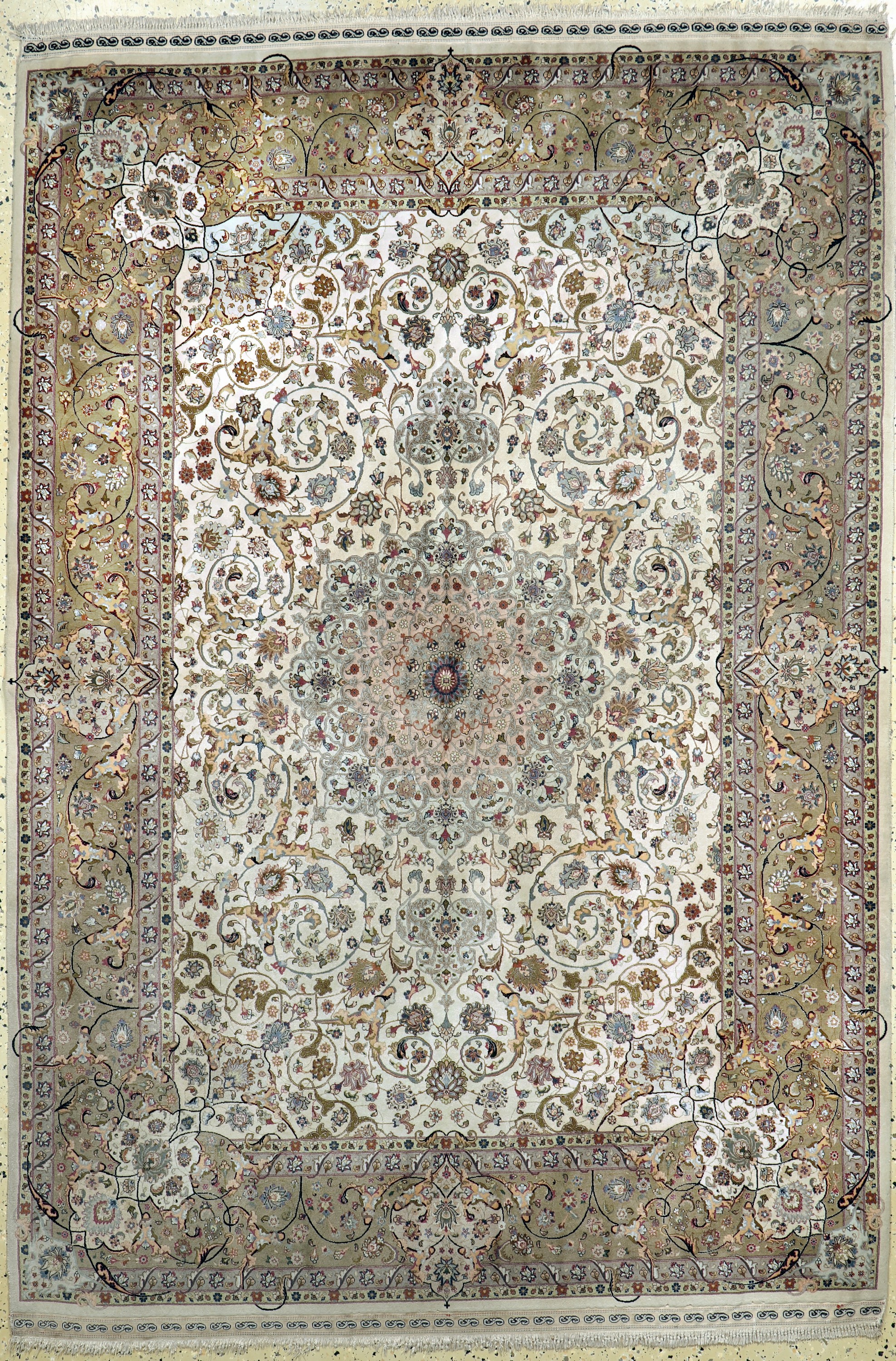 Täbriz fein(80 Raj), Persien, Mitte 20.Jhd,Korkwolle mit und auf Seide, ca. 222 x 151 cm,ca. 1,2 Mio. Kn/qm, Reinigungsbedürftig, EHZ: 2, (minimal ...