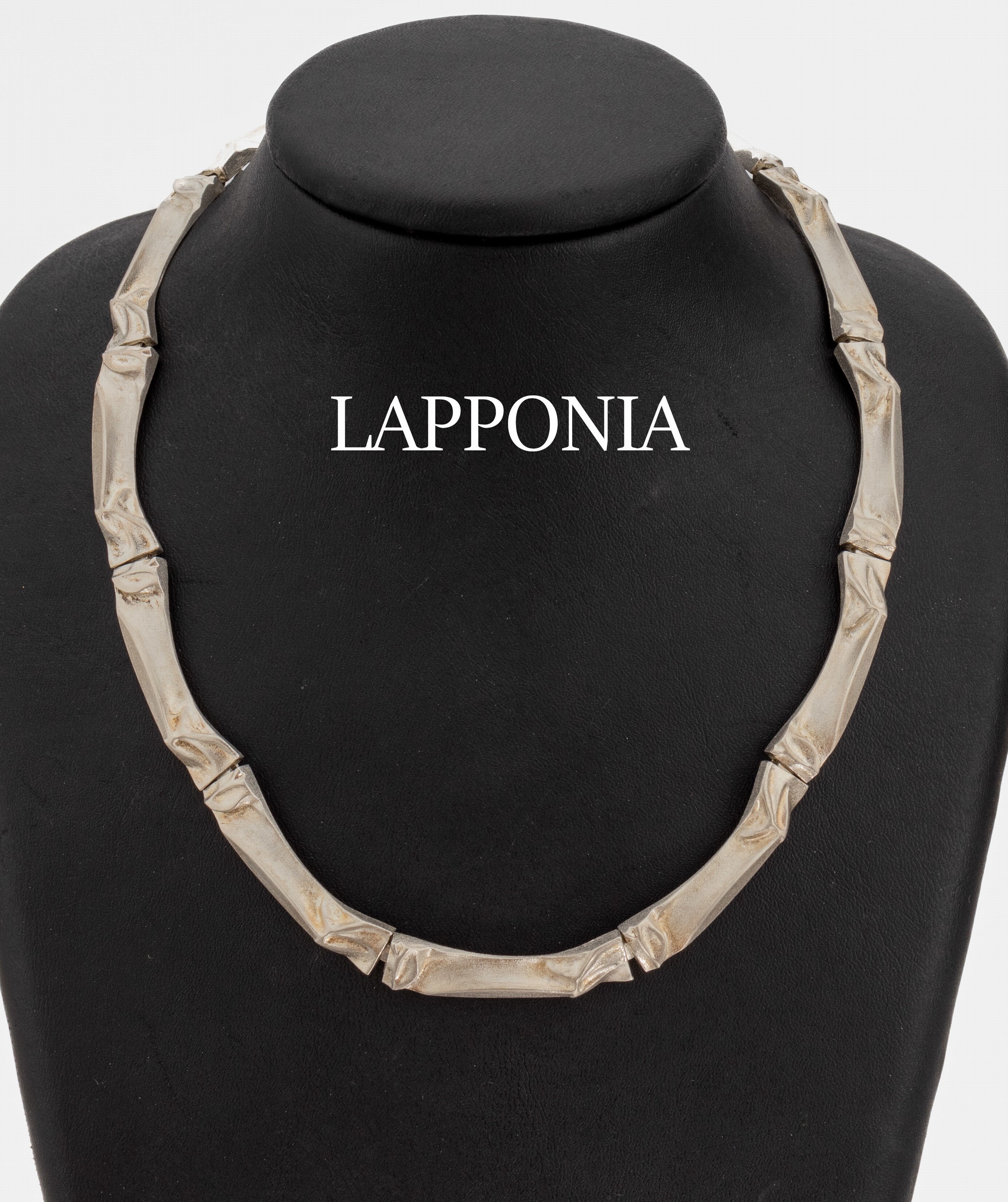 LAPPONIA Collier, 925er Silber, Finnland, 2004, typ. Lapponia Design, D. ca. 13 cm, Kastenschloss mit Sicherheitsacht, sign.