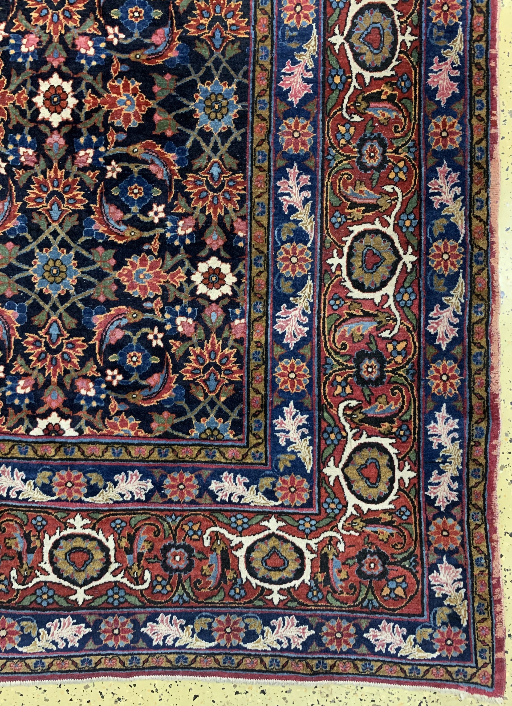 Detail a: Yazd antik, Persien, um 1910/1920, Wolle auf Baumwolle, ca. 450 x 320 cm, EHZ: 2, (AlteRestaurierungen am Rand)