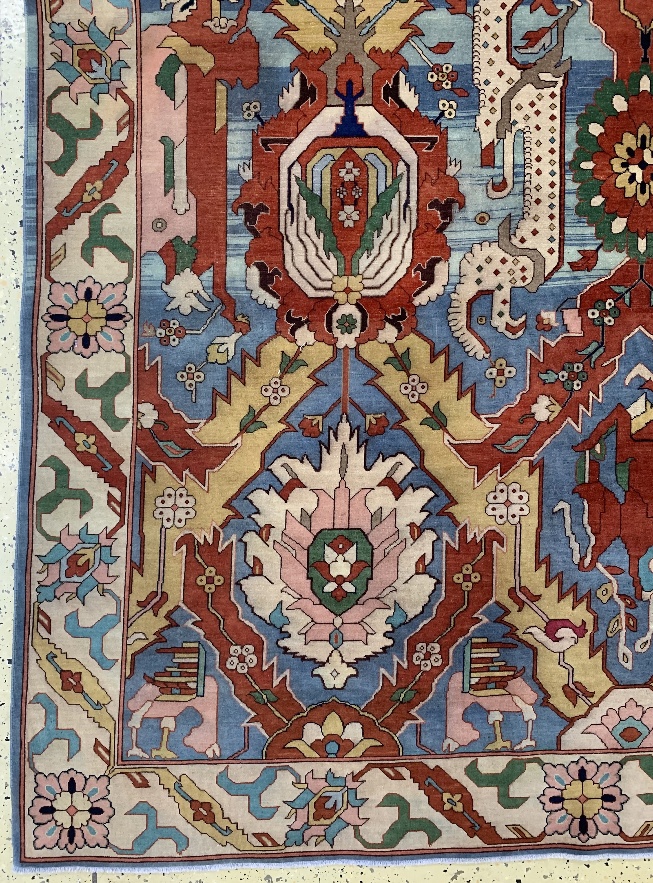 Detail b: Täbriz fein alt, Persien, um 1920/1930, Korkwolle auf Baumwolle, ca. 372 x 290 cm, EHZ: 2, (fachkundig gereinigt)