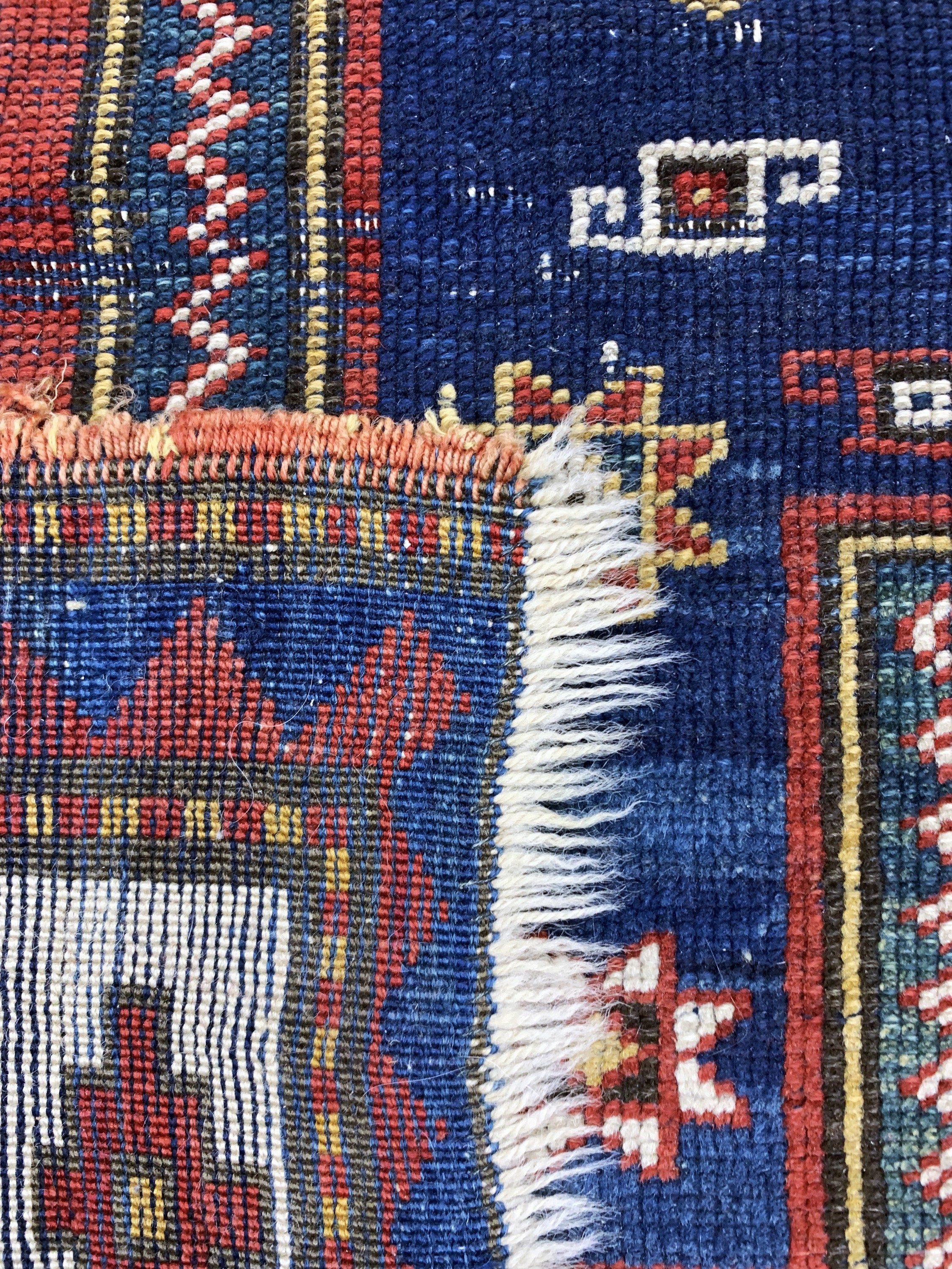 Detail e: Schirwan"Gebetsteppich"antik, Kaukasus, 19.Jhd, Wolle auf Wolle, ca. 135 x 115 cm, EHZ: 3