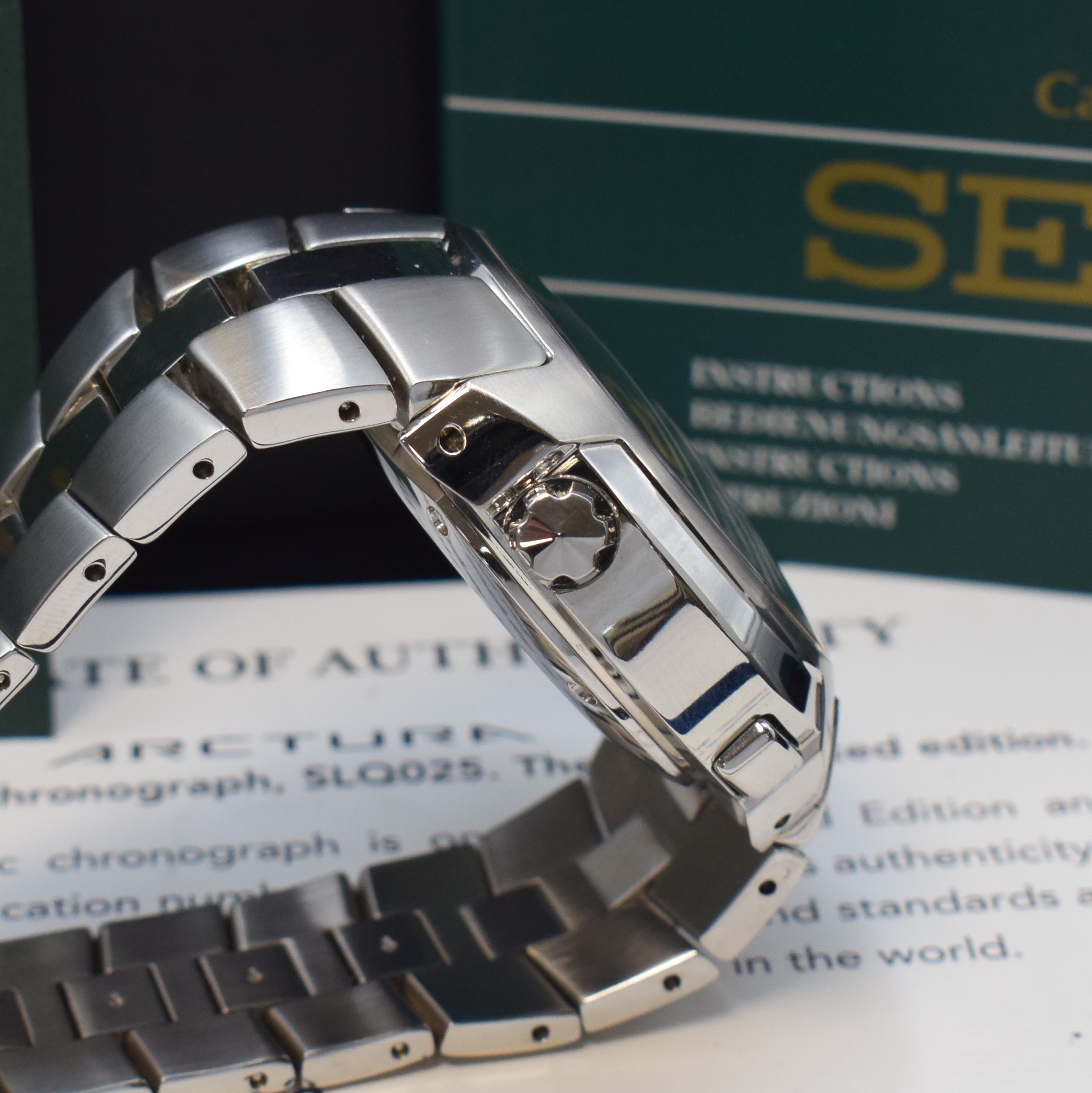 Detail c: SEIKO Kinetic Arctura seltener, auf 500 Stück limitierter Armbandchronograph Referenz SLQ025, Japan um 2008, Automatik- Generatorprinzip, massiv ...