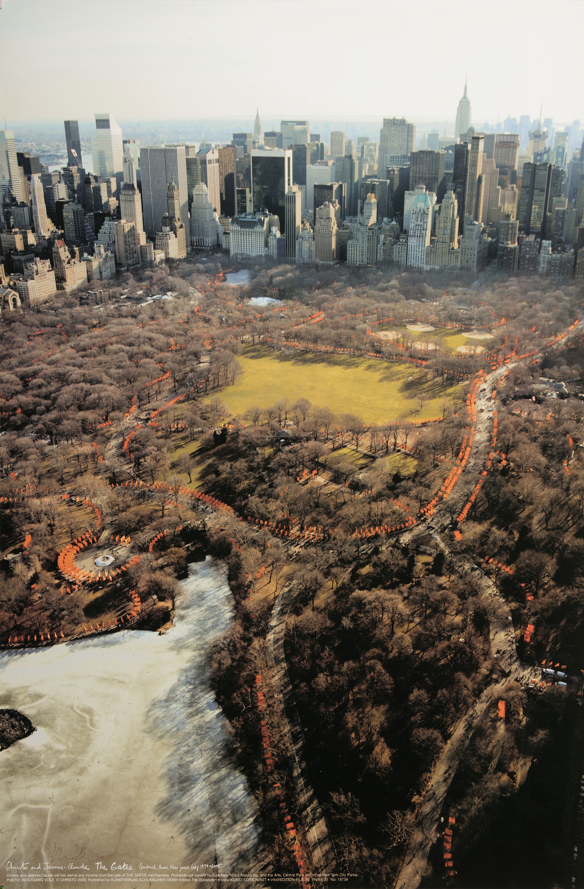 Christo, 1935-2020, Farboffset zu dem Projekt "The Gates. Central Park, New York City 1979-2005", links unten schwach handsigniert, ohne ...