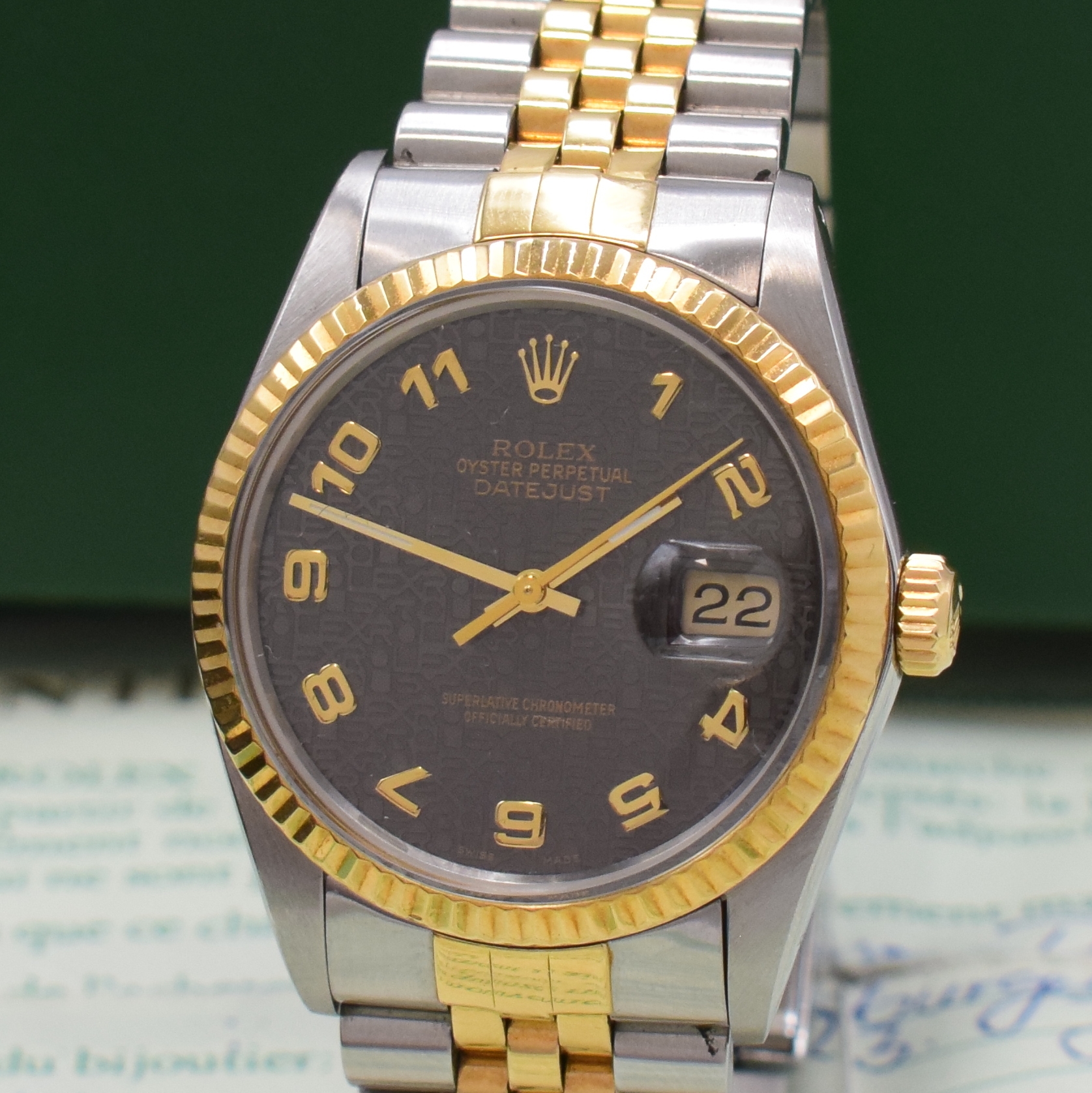 Detail a: ROLEX Datejust Referenz 16013 Herrenarmbanduhr in Stahl/Gold, Schweiz um 1988, LC 100, Automatik, Oystergeh. m. geriffelter Lünette, Boden u. Krone ...