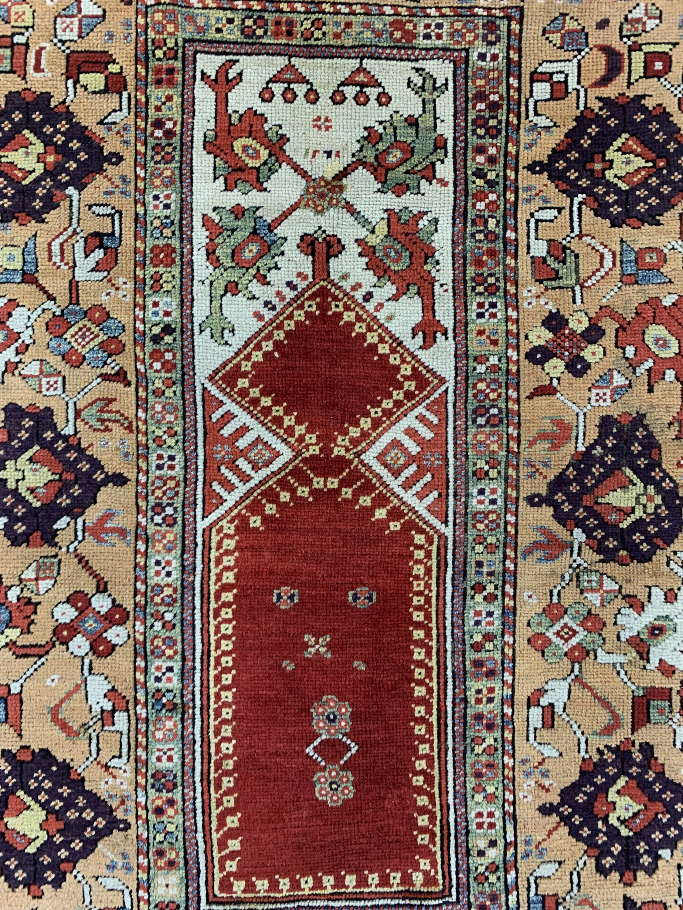Detail e: Melas antik, Türkei, um 1900, Wolle auf Wolle, ca. 140 x 93 cm, EHZ: 2