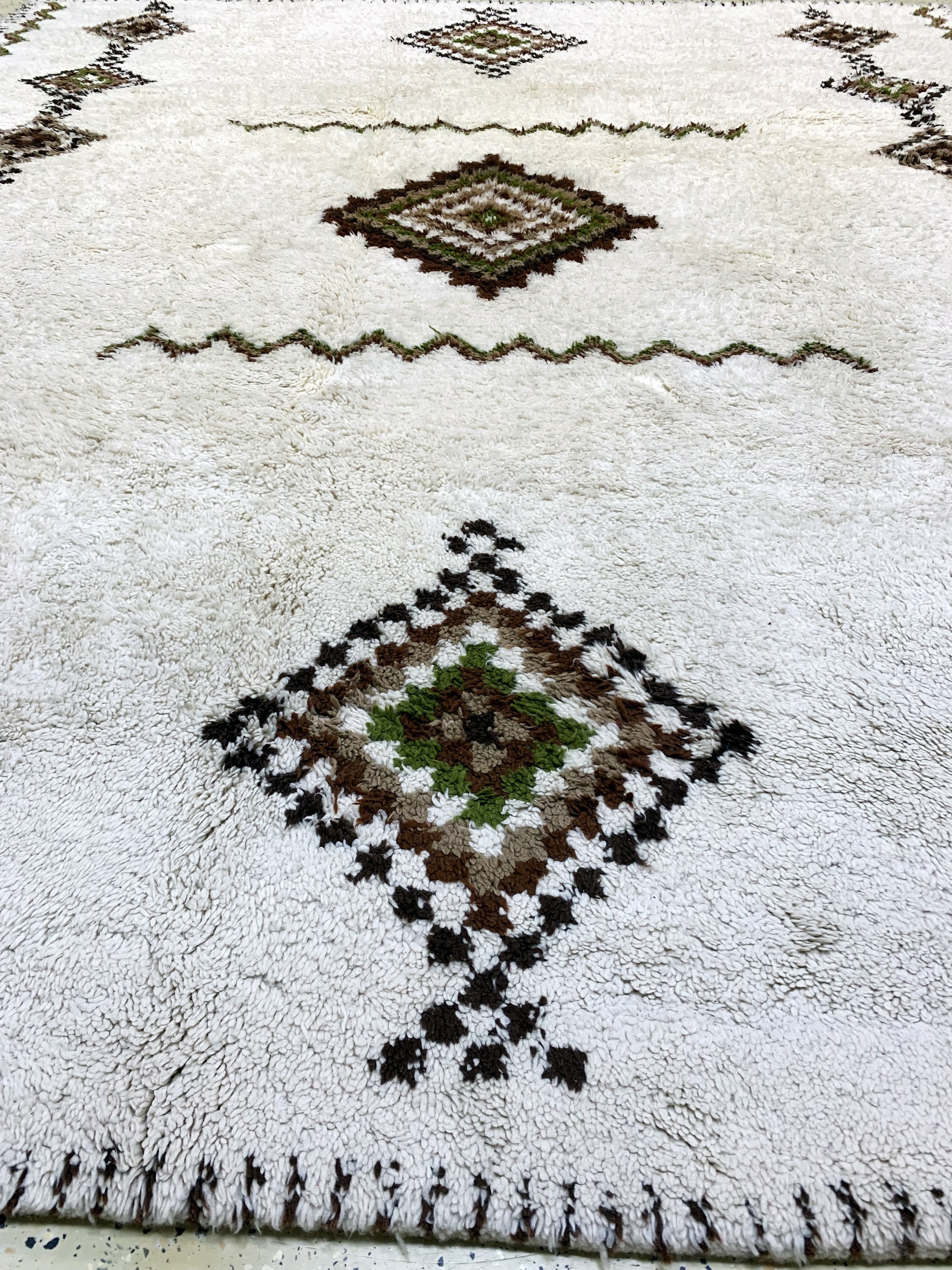 Detail f: Berber-Teppich, Marokko, Mitte 20.Jhd., Wolle auf Baumwolle, ca. 340 x 288 cm, EHZ: 2