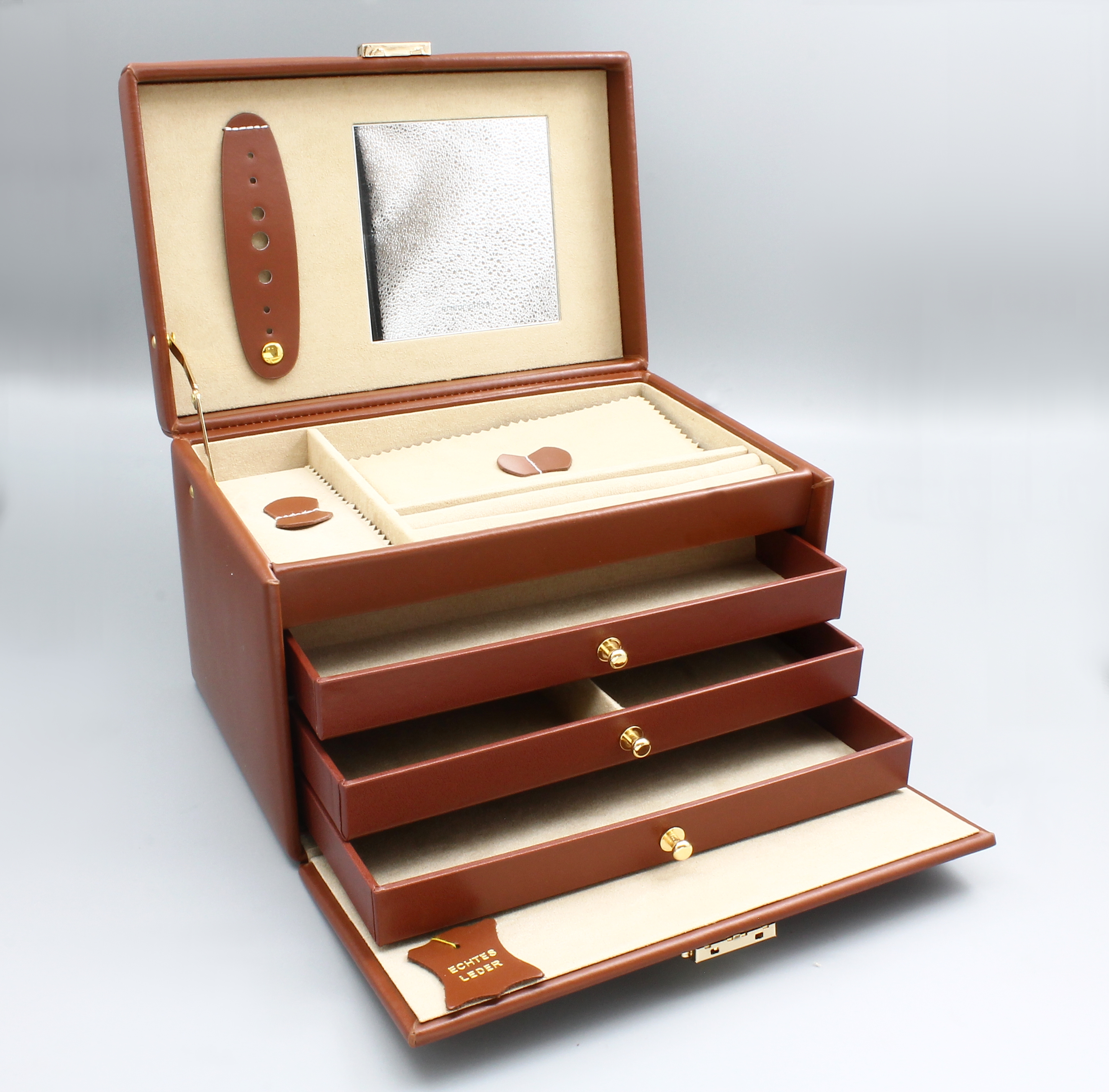 Detail a: Schmuckkoffer aus Leder in braun, Innenfutter beige, Broschenleiste, Ringleiste, Innenspiegel, 3 Schubladen mit Unterteilungen, abschließbar, ca. 24 ...