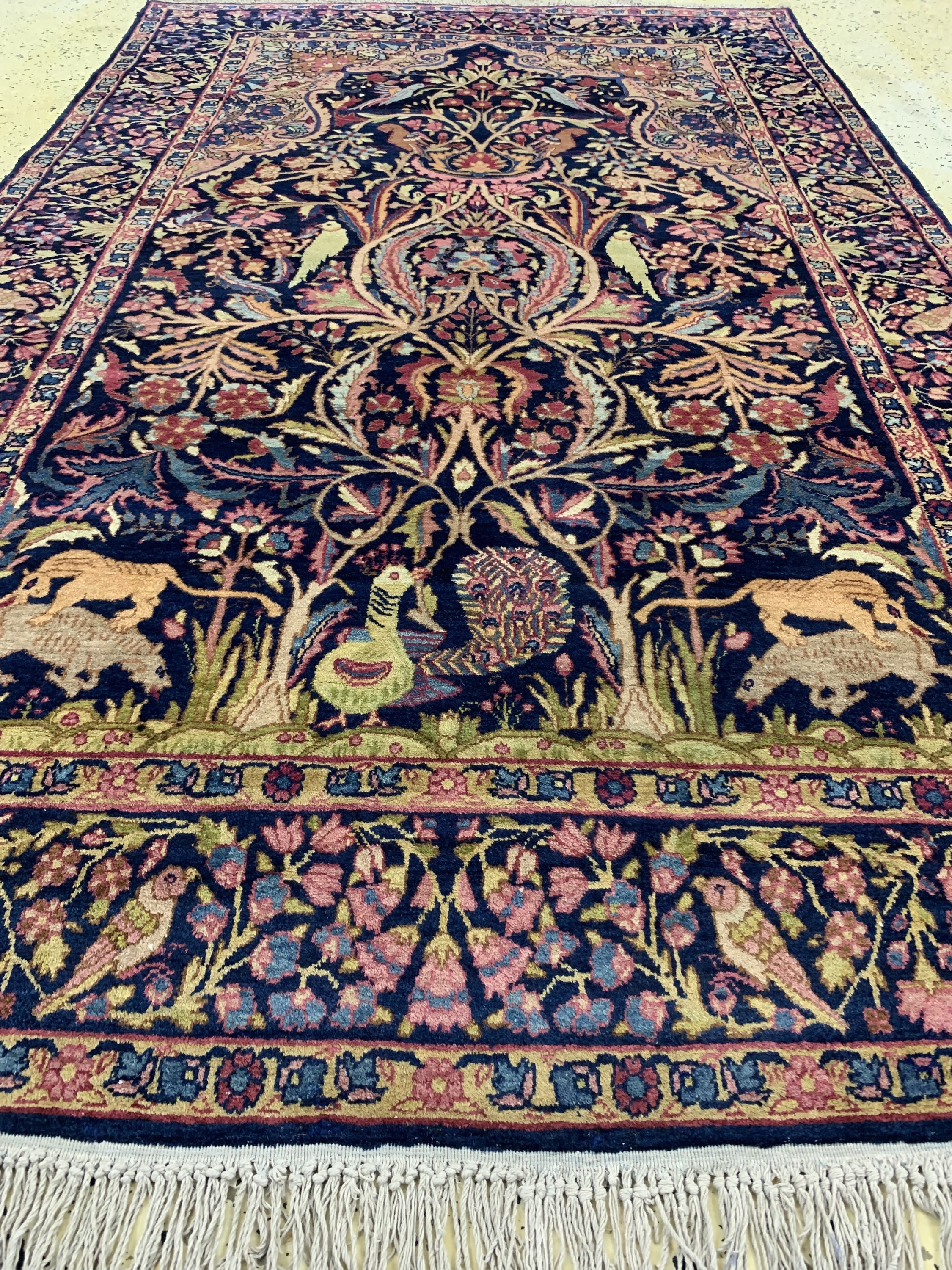 Detail f: Antiker Kerman, Persien, um 1900, Wolle aufBaumwolle, ca. 220 x 137 cm, EHZ: 1-2, (fachkundig gereinigt)