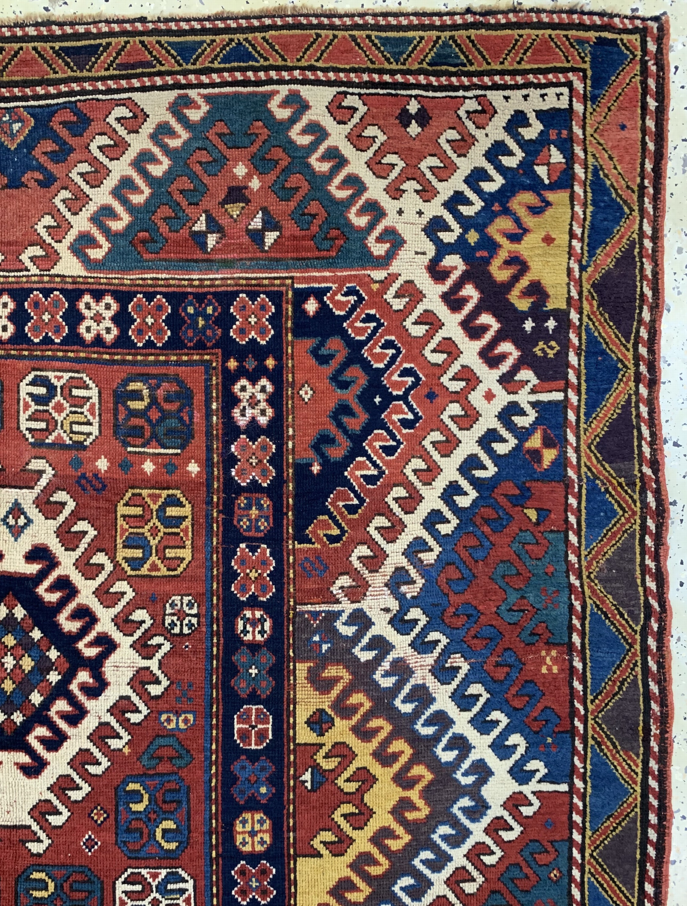 Detail e: Antiker"Bordjalou"Kazak, Kaukasus, Mitte 19.Jhd, Wolle auf Wolle, ca. 202 x 146 cm, EHZ: 2-3