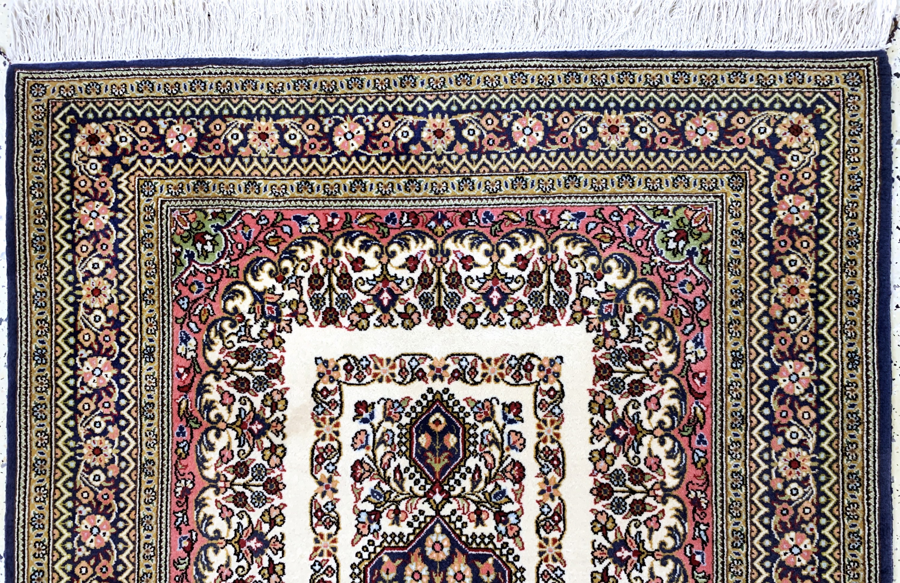 Detail a: Ghom Kork, Persien, Ende 20.Jhd, Korkwolle auf Baumwolle, ca. 163 x 107 cm, EHZ: 2
