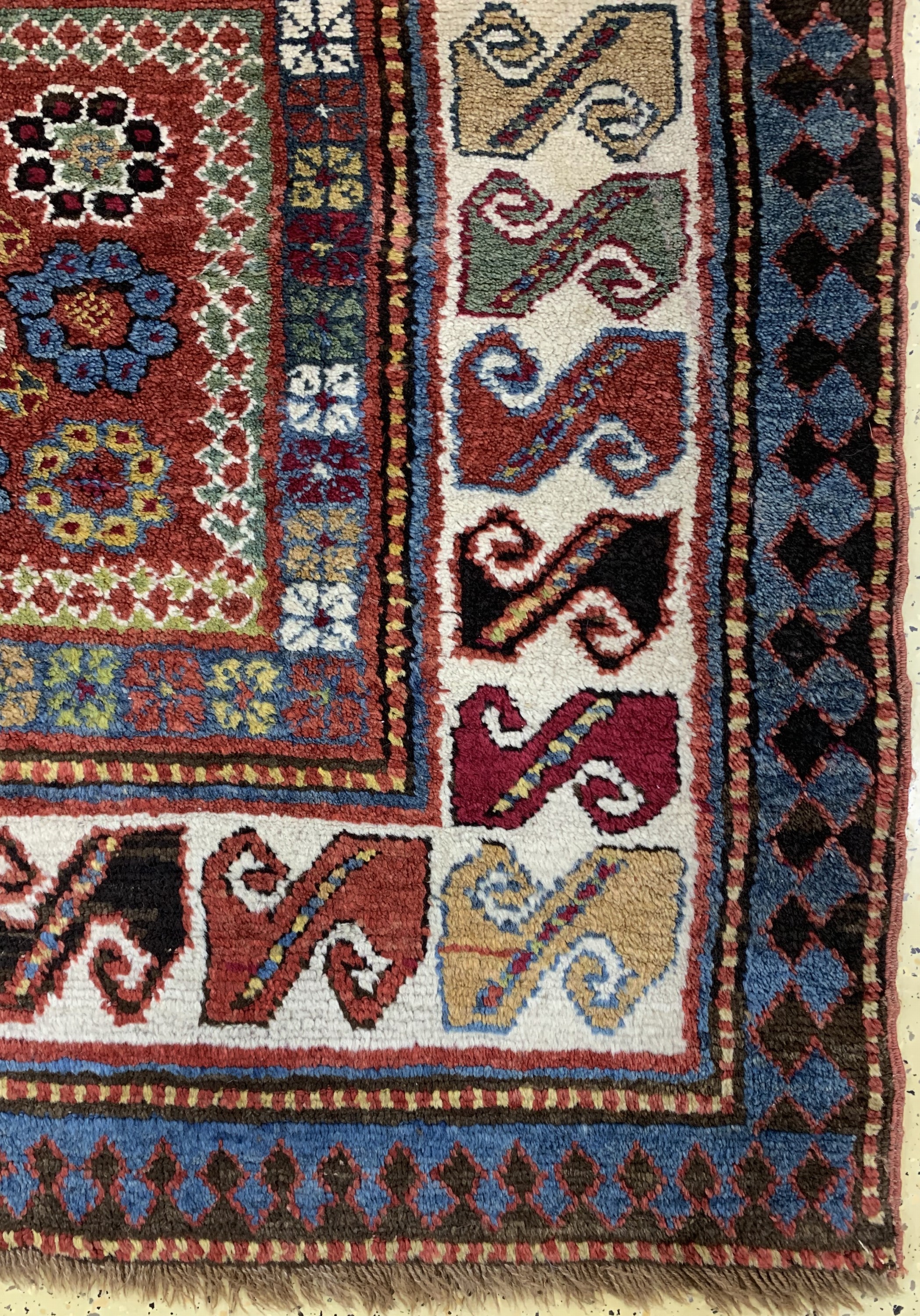 Detail a: Seltener Tschelaberd Kazak antik, Kaukasus,19.Jhd, Wolle auf Wolle, ca. 222 x 135 cm, EHZ: 2