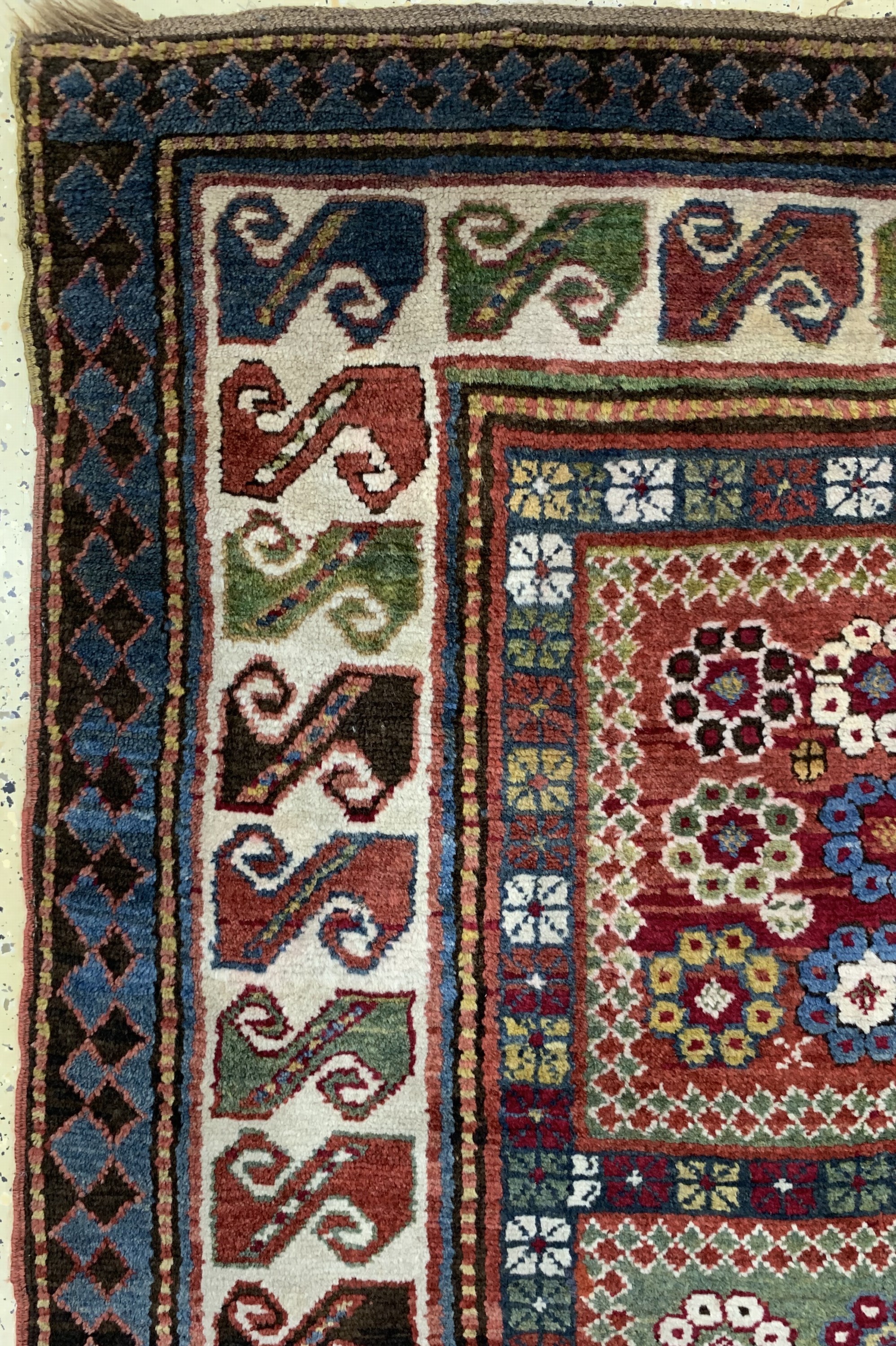 Detail d: Seltener Tschelaberd Kazak antik, Kaukasus,19.Jhd, Wolle auf Wolle, ca. 222 x 135 cm, EHZ: 2