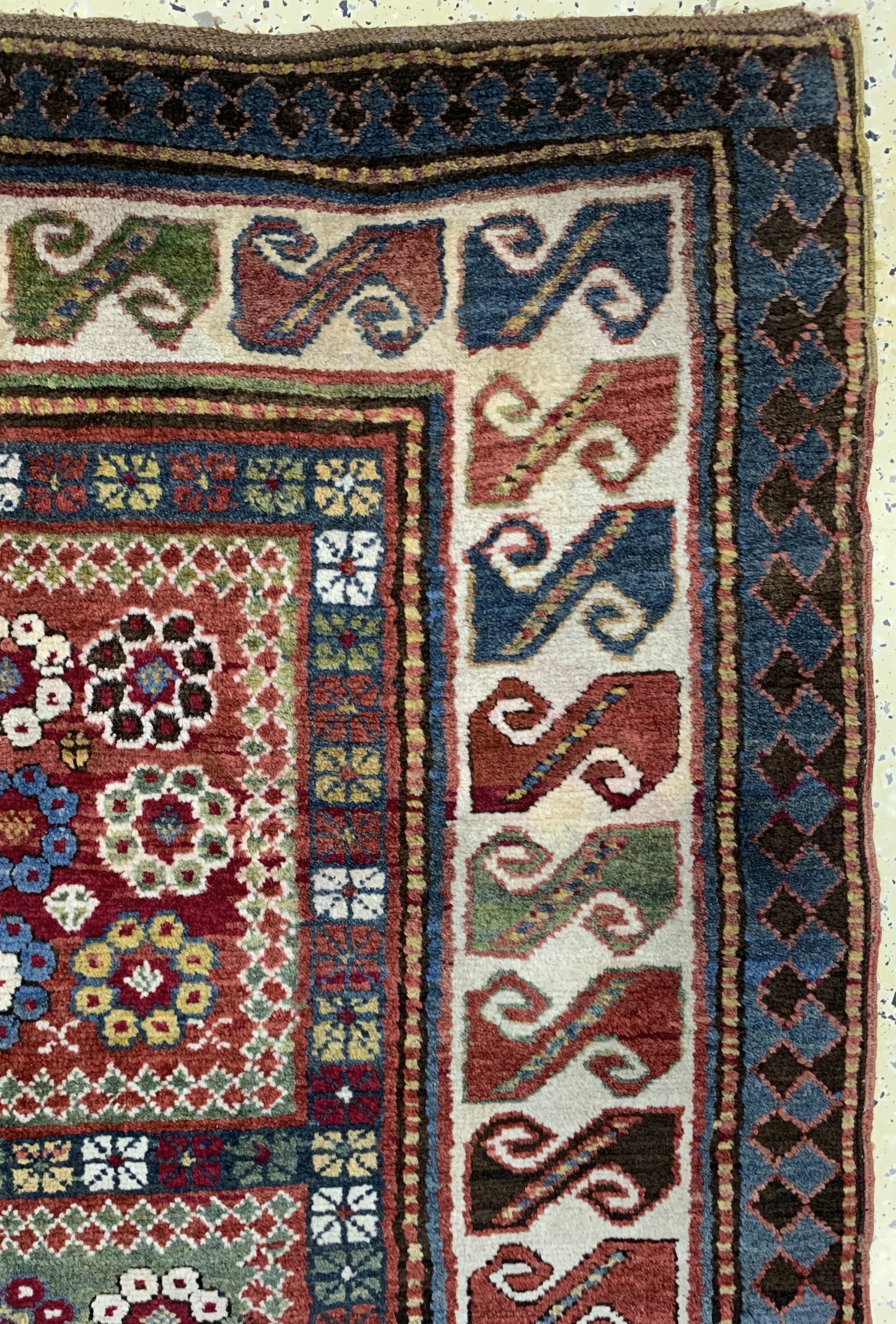 Detail e: Seltener Tschelaberd Kazak antik, Kaukasus,19.Jhd, Wolle auf Wolle, ca. 222 x 135 cm, EHZ: 2