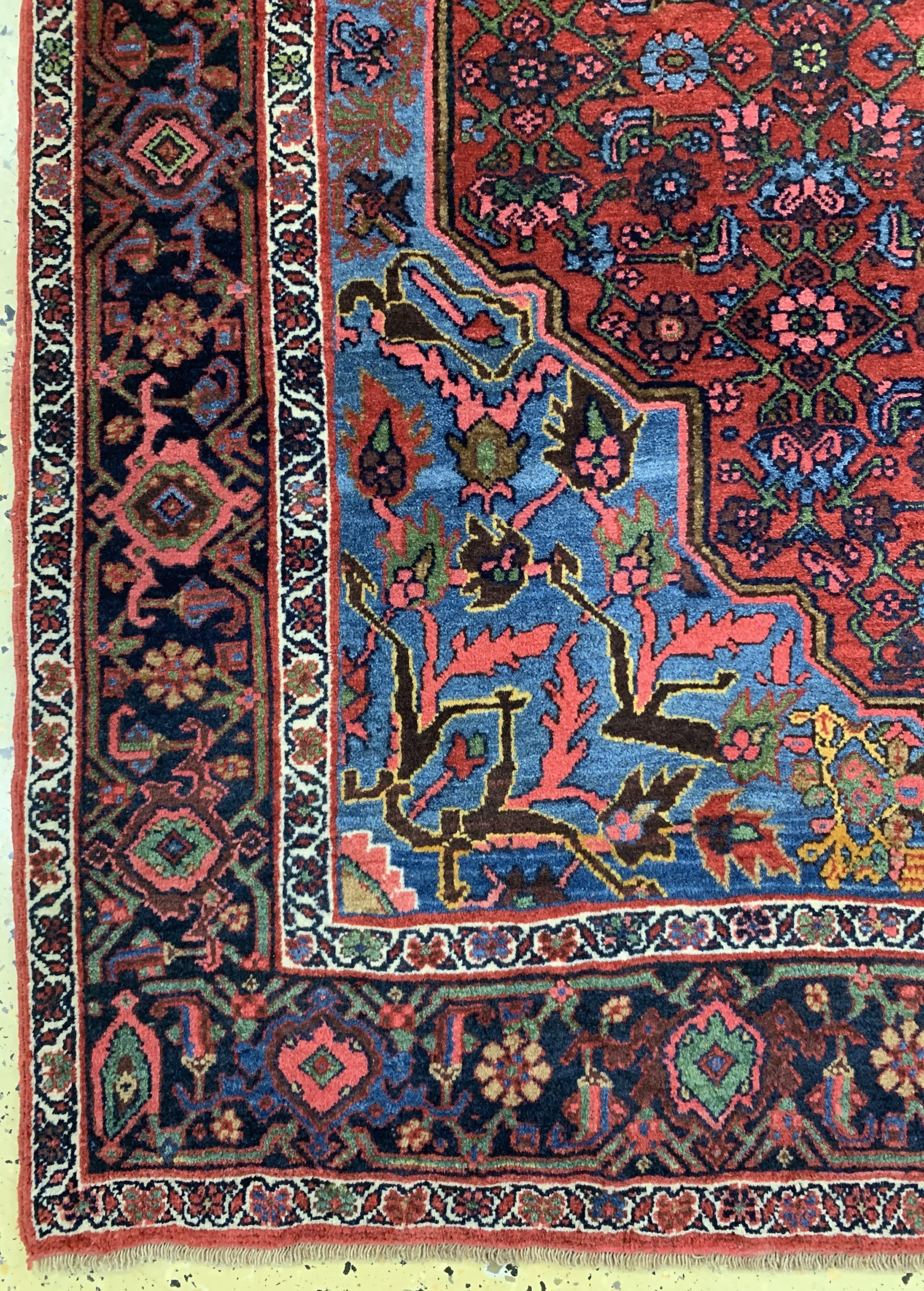 Detail b: Antiker Bidjar, Persien, um 1900, Wolle aufWolle, ca. 233 x 144 cm, gereinigt, EHZ: 2