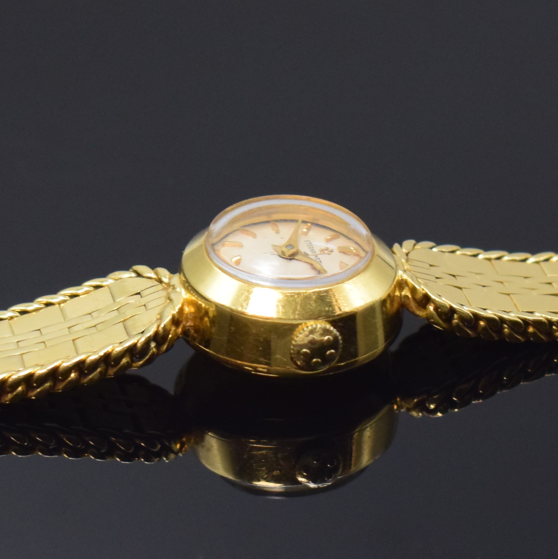 Detail c: ETERNA Golden Heart seltene Damenarmbanduhr in GG 750/000, Schweiz um 1955, Automatik, 2-tlg. Geh., Boden aufgedr., anges. orig. Gliederband m. ...